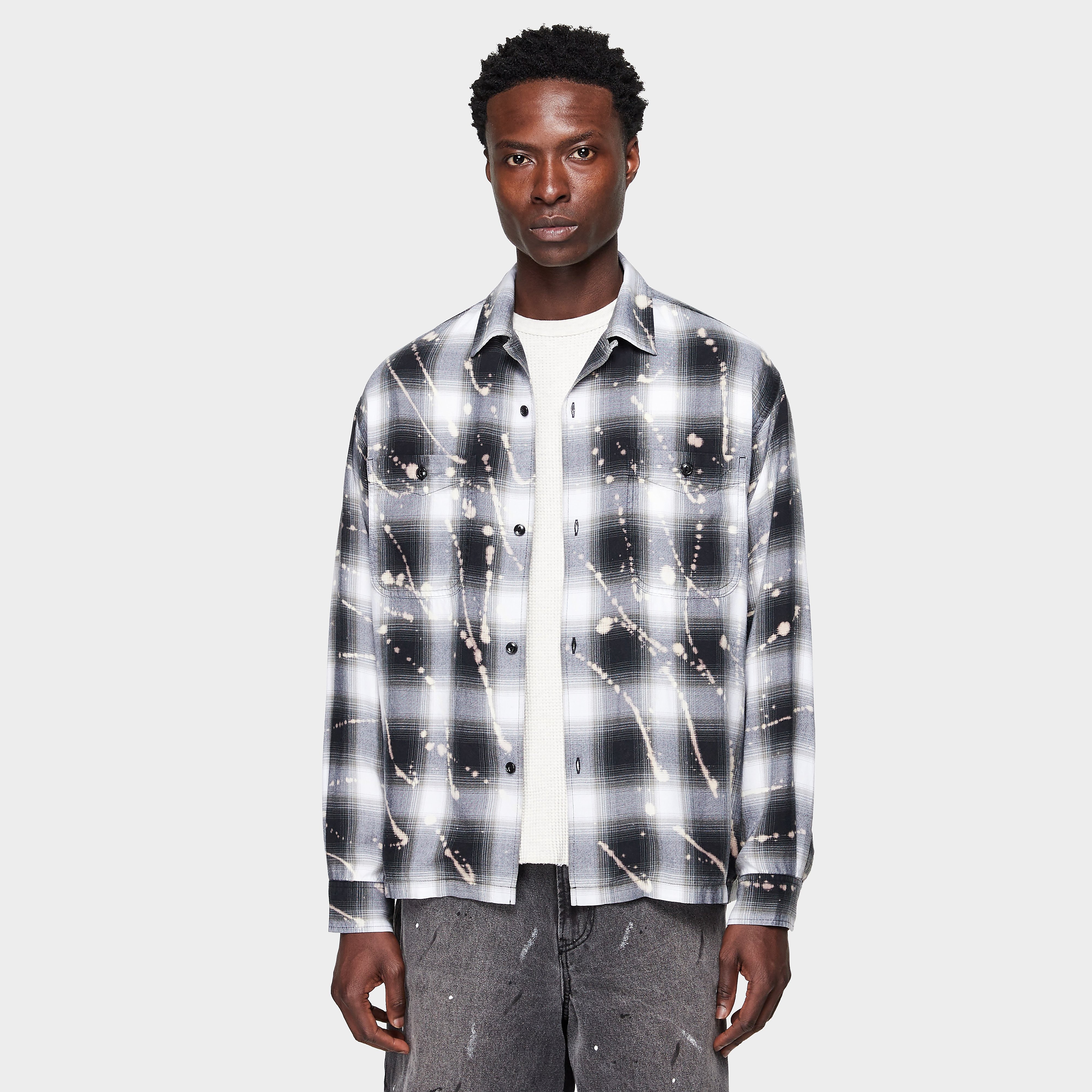 Beams Ombre Cleach Shirt in Black - Curated Menswear
