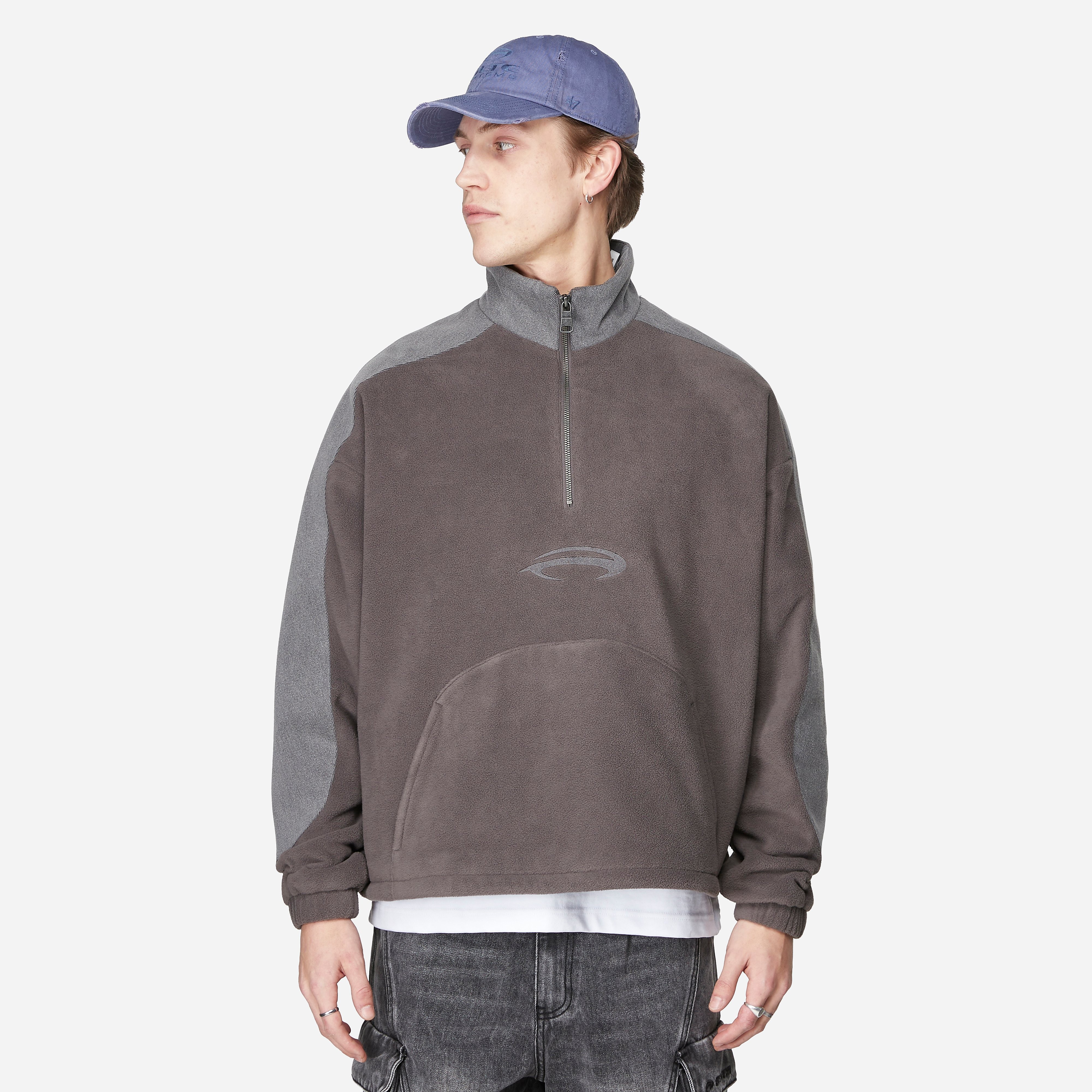 Alte Systems Balster 1/4 Zip Fleece in Grey