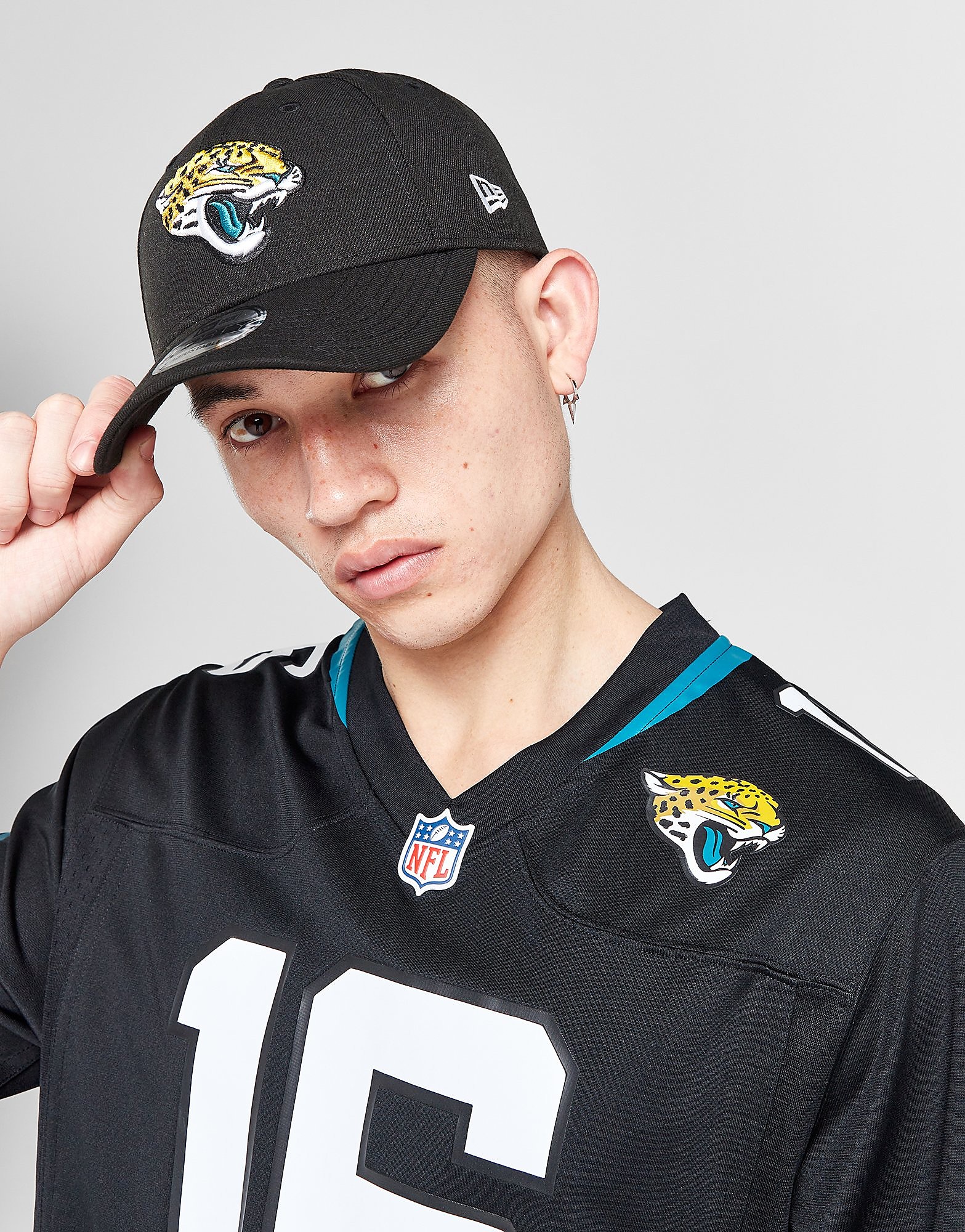 

New Era 9FORTY NFL Jacksonville Jaguars Strapback Cap - Black - Womens, Black