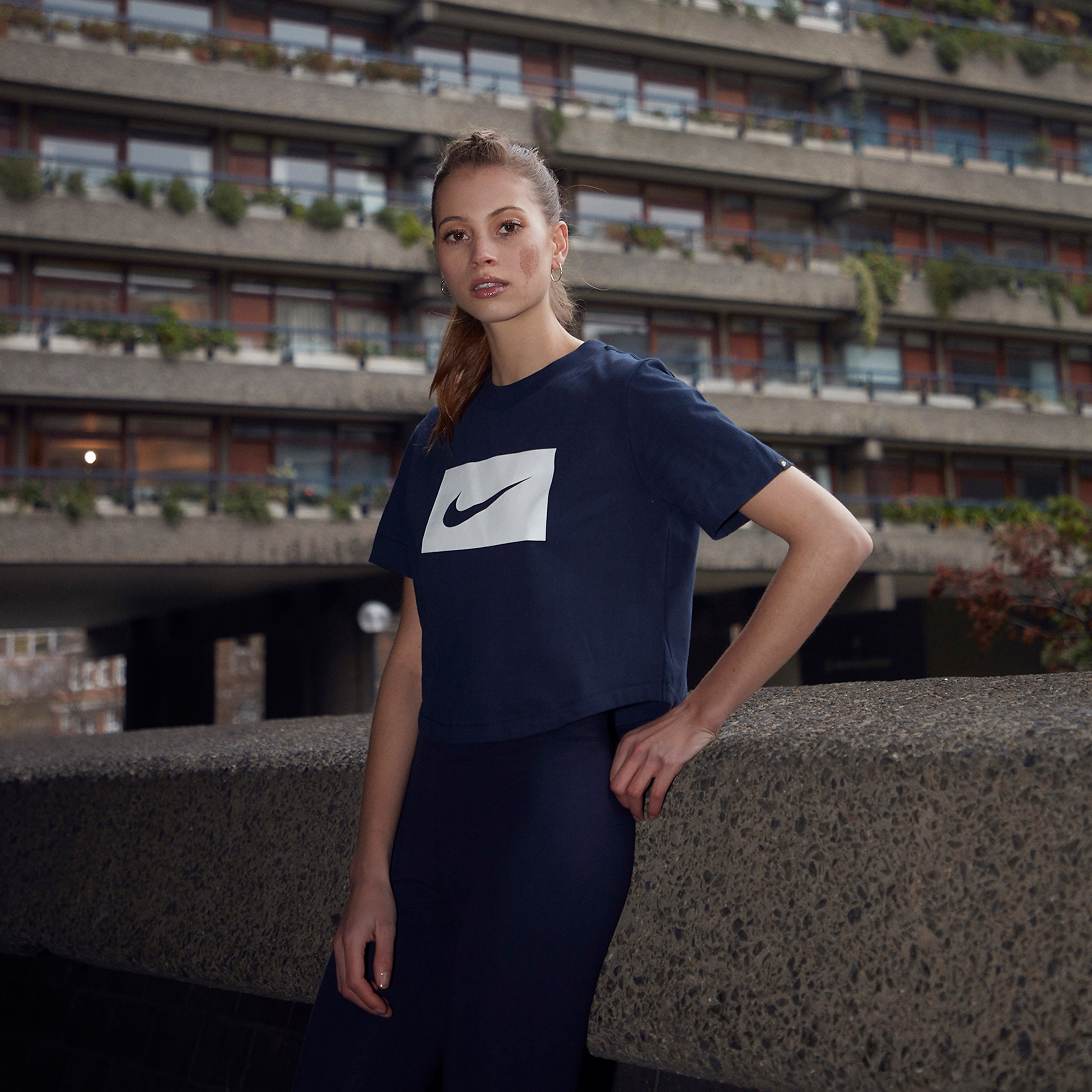 

Nike Swoosh Box T-Shirt - Navy/White - Womens, Navy/White