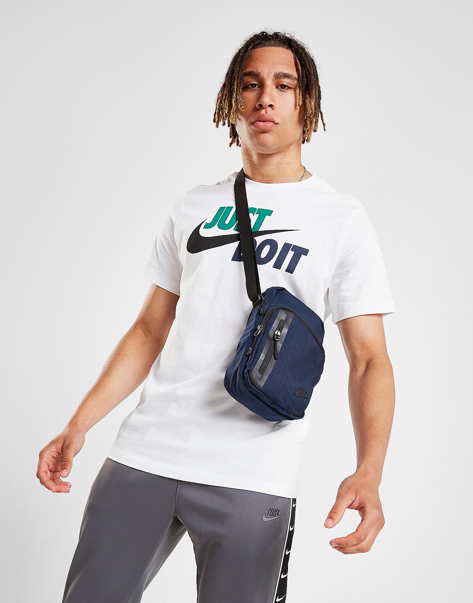 Nike Core Small Items 3.0 Bag - Navy - Mens - Sports King Store
