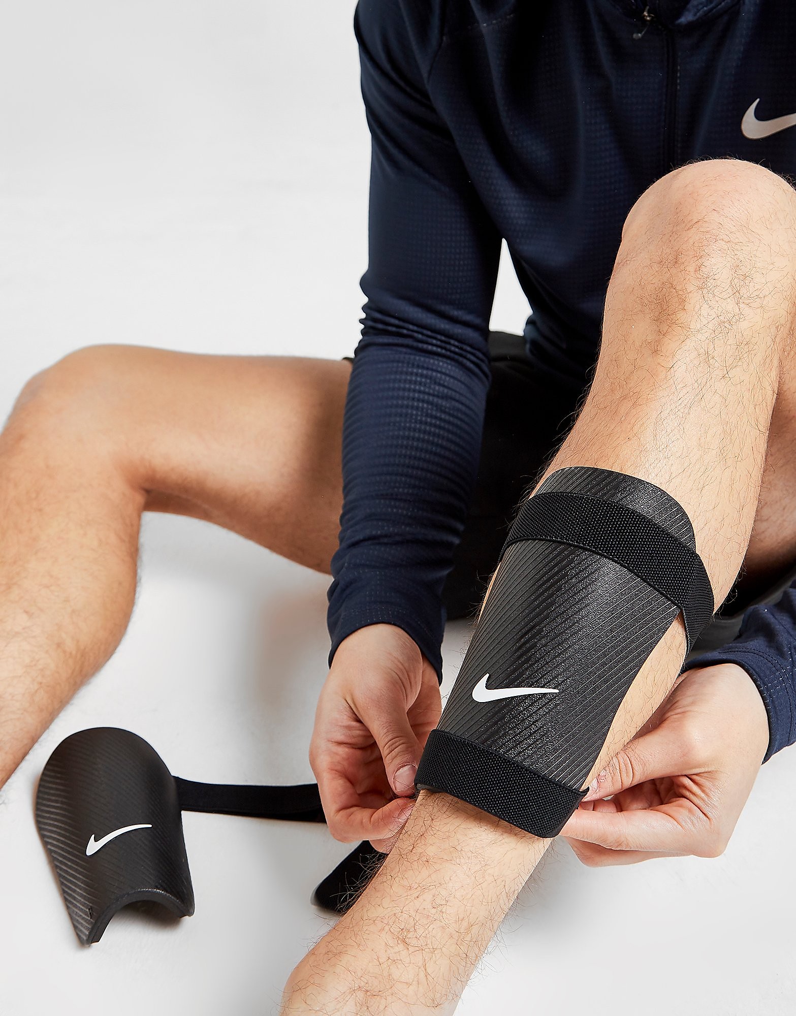 

Nike Shin Guards - Black/White - Womens, Black/White