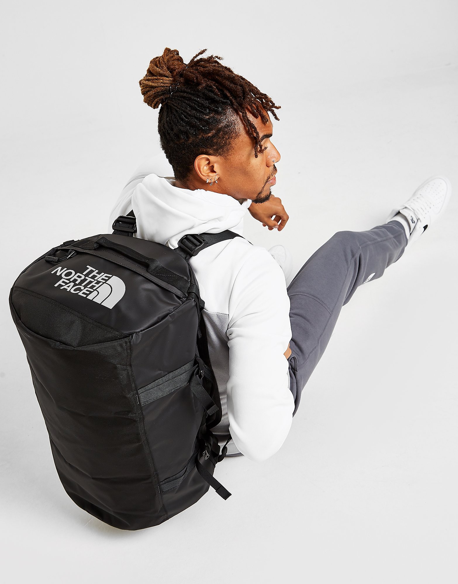 

The North Face Medium Base Camp Duffle Bag - Black/Silver - Womens, Black/Silver