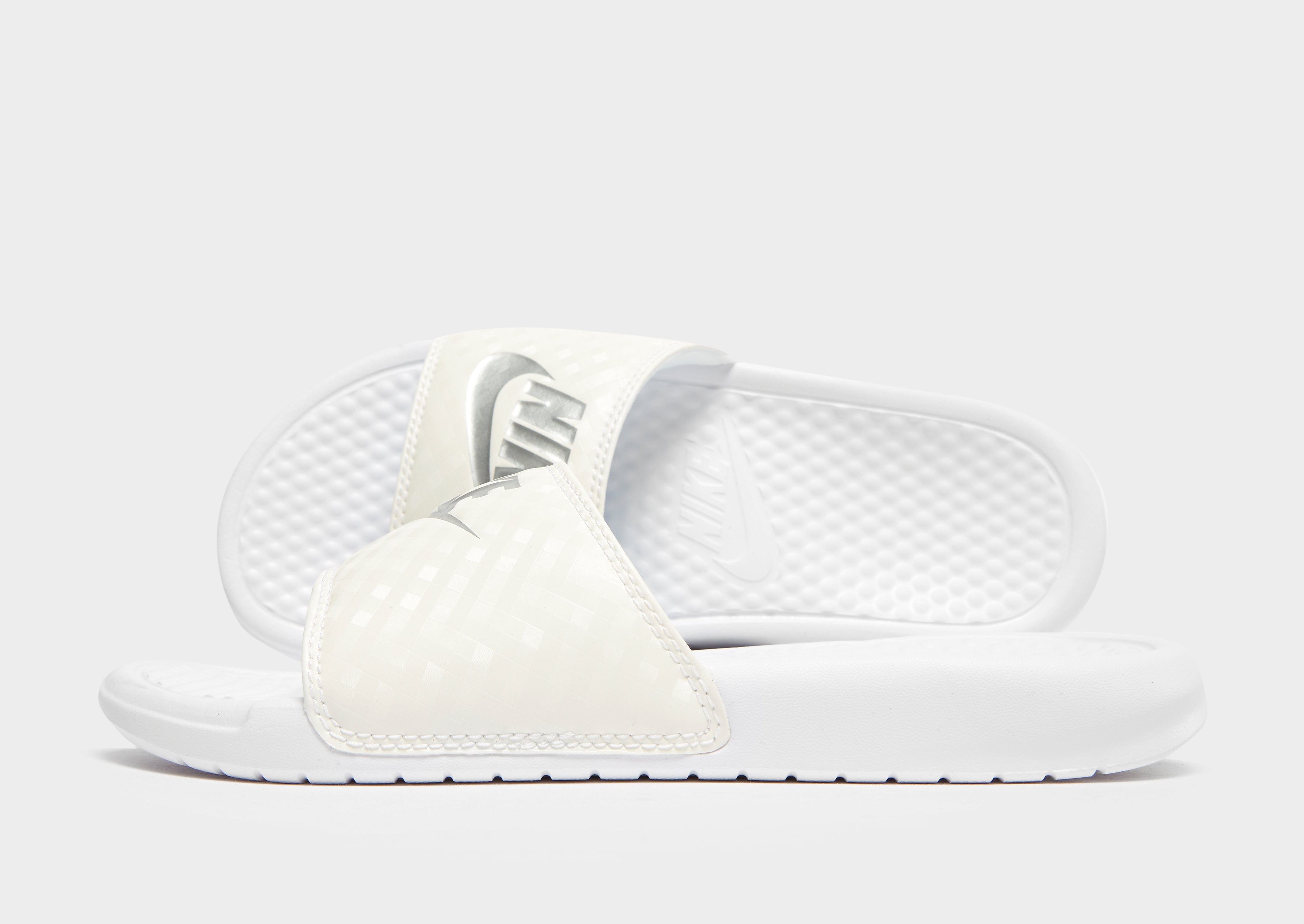

Nike Benassi Just Do It Slides Women's - White/Silver, White/Silver