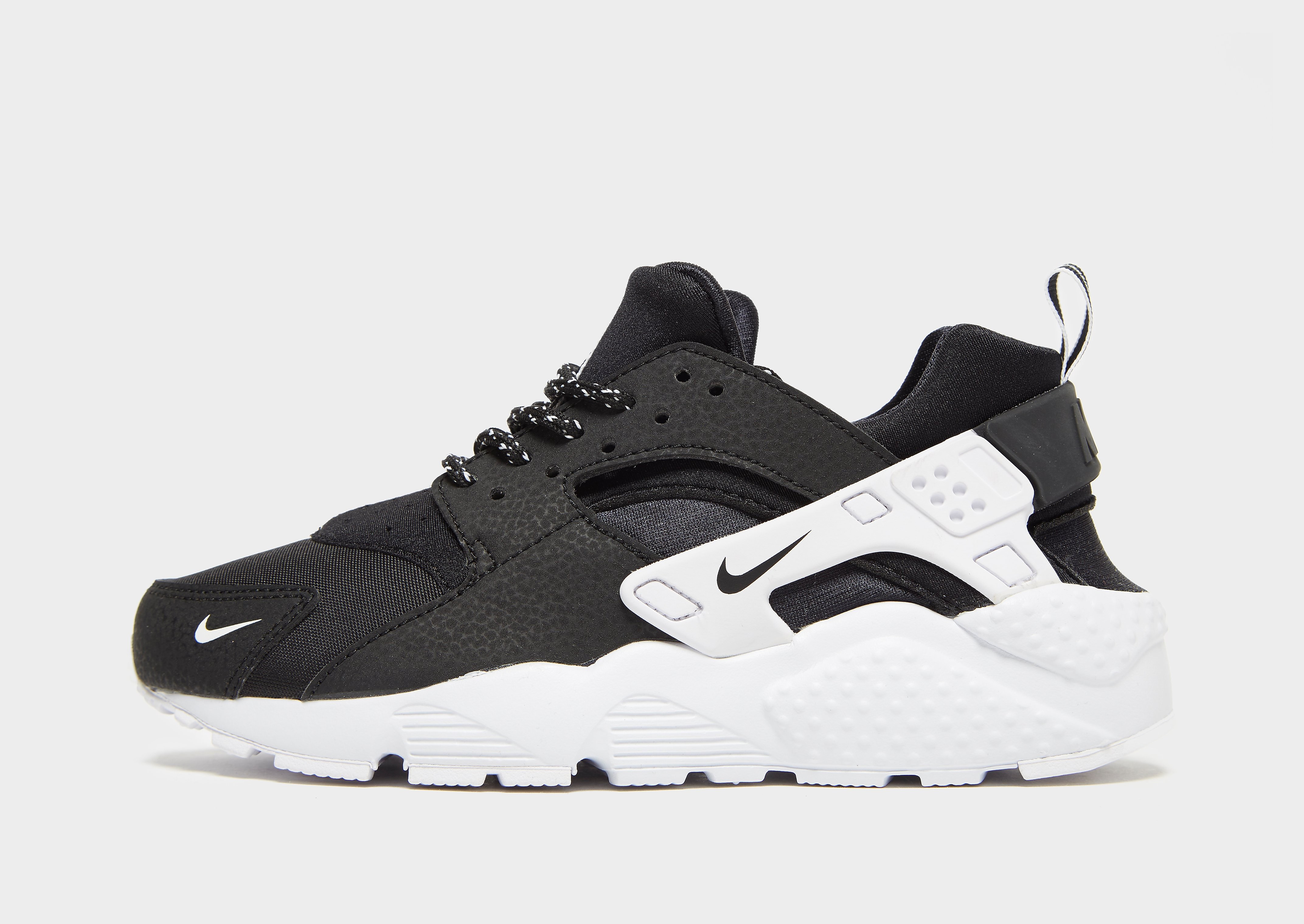 

Nike Air Huarache SE Junior - Black/White - Kids, Black/White