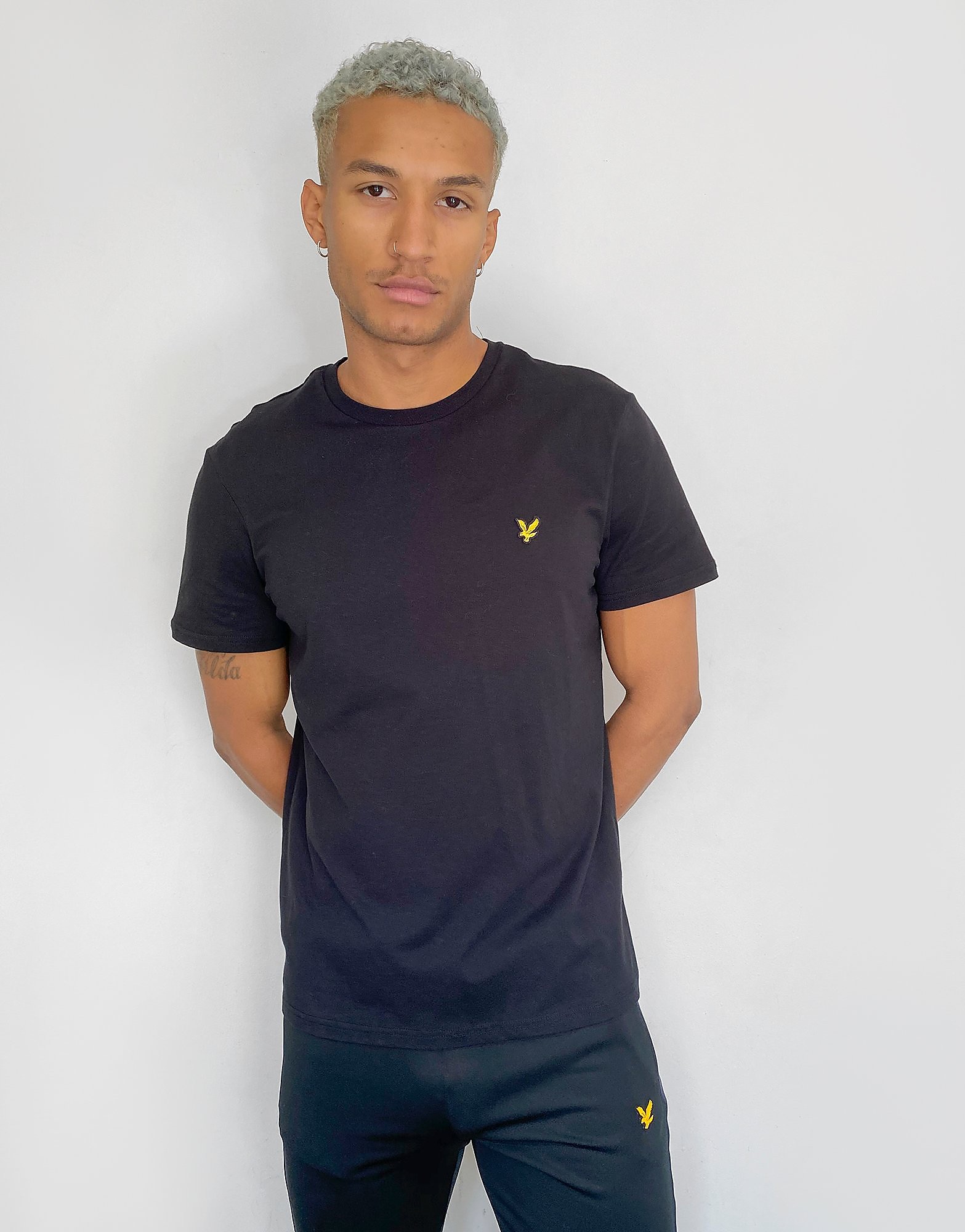 

Lyle & Scott Basic Crew Short Sleeve T-Shirt - Black - Mens, Black
