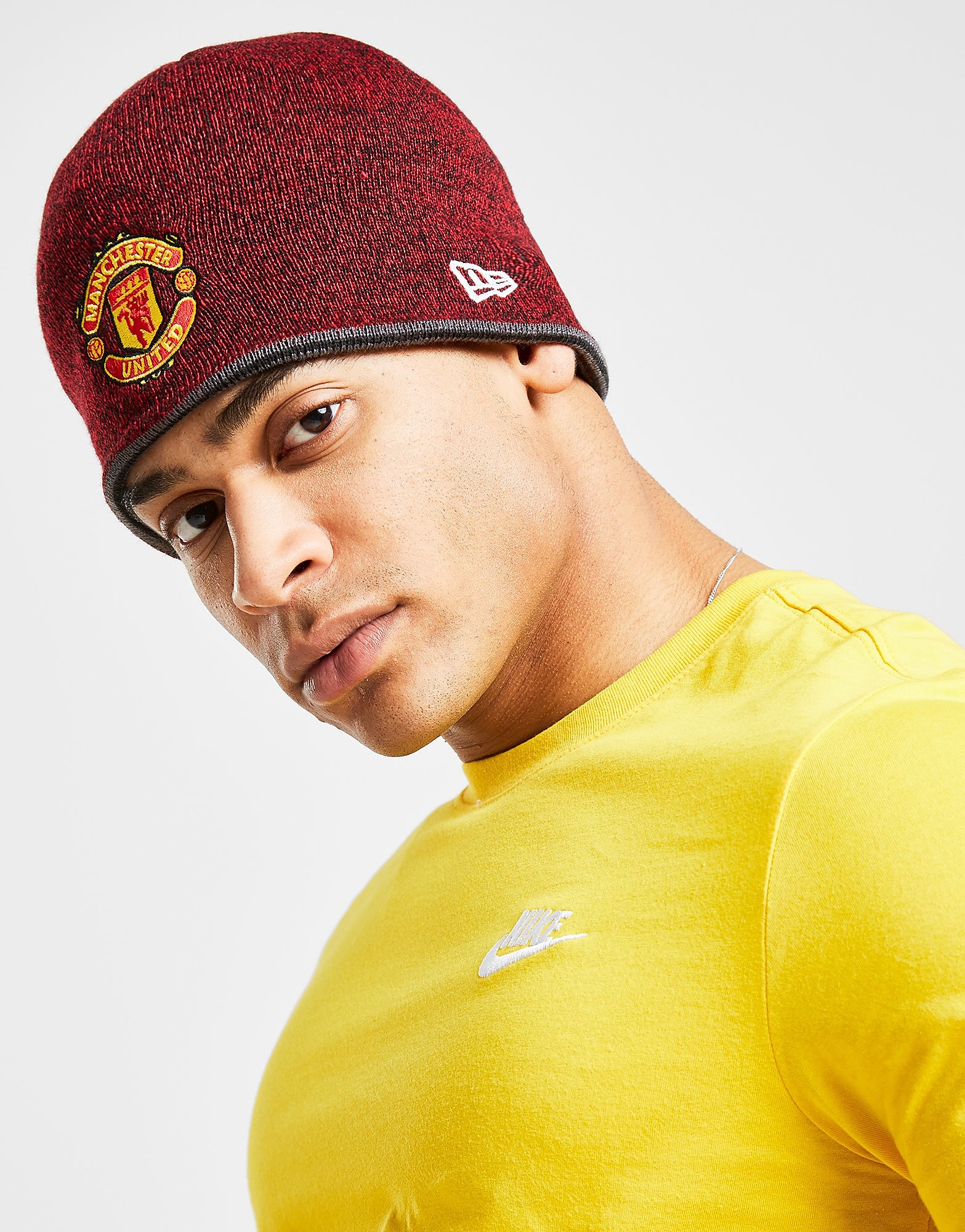 

New Era Manchester United FC Red Devils Reversible Beanie - Black - Mens, Black