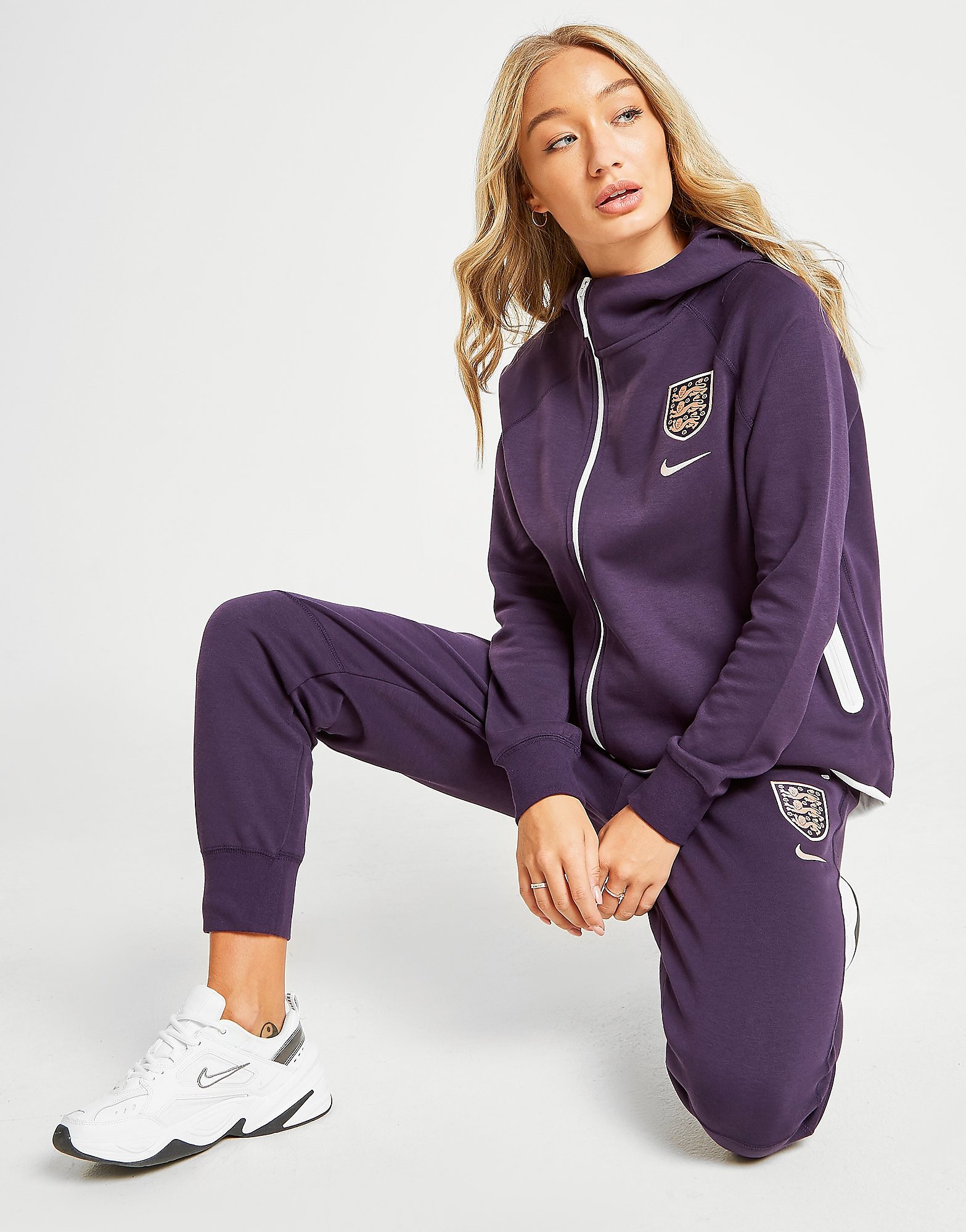 Nike England Tech Fleece Joggingbroek Dames Paars nike kopen in de aanbieding