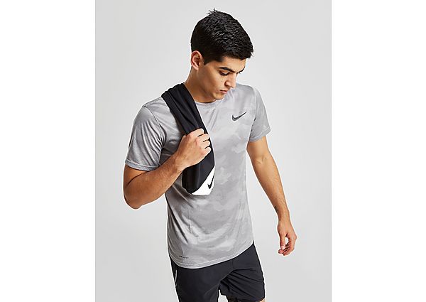 Nike Small Cooling Towel - Black/Volt, Black/Volt