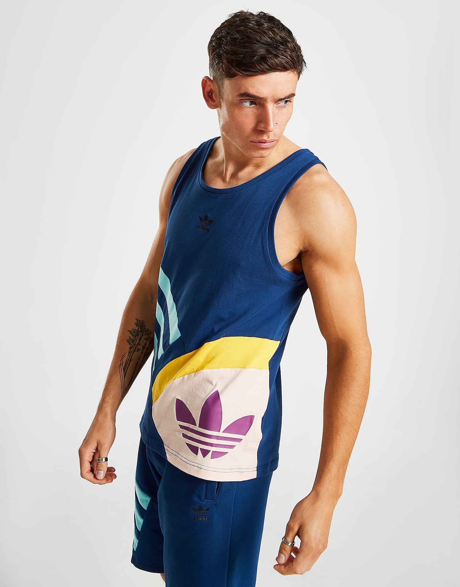 Adidas Originals Sportive 90S Trefoil Vest Blauw Heren adidas originals kopen in de aanbieding