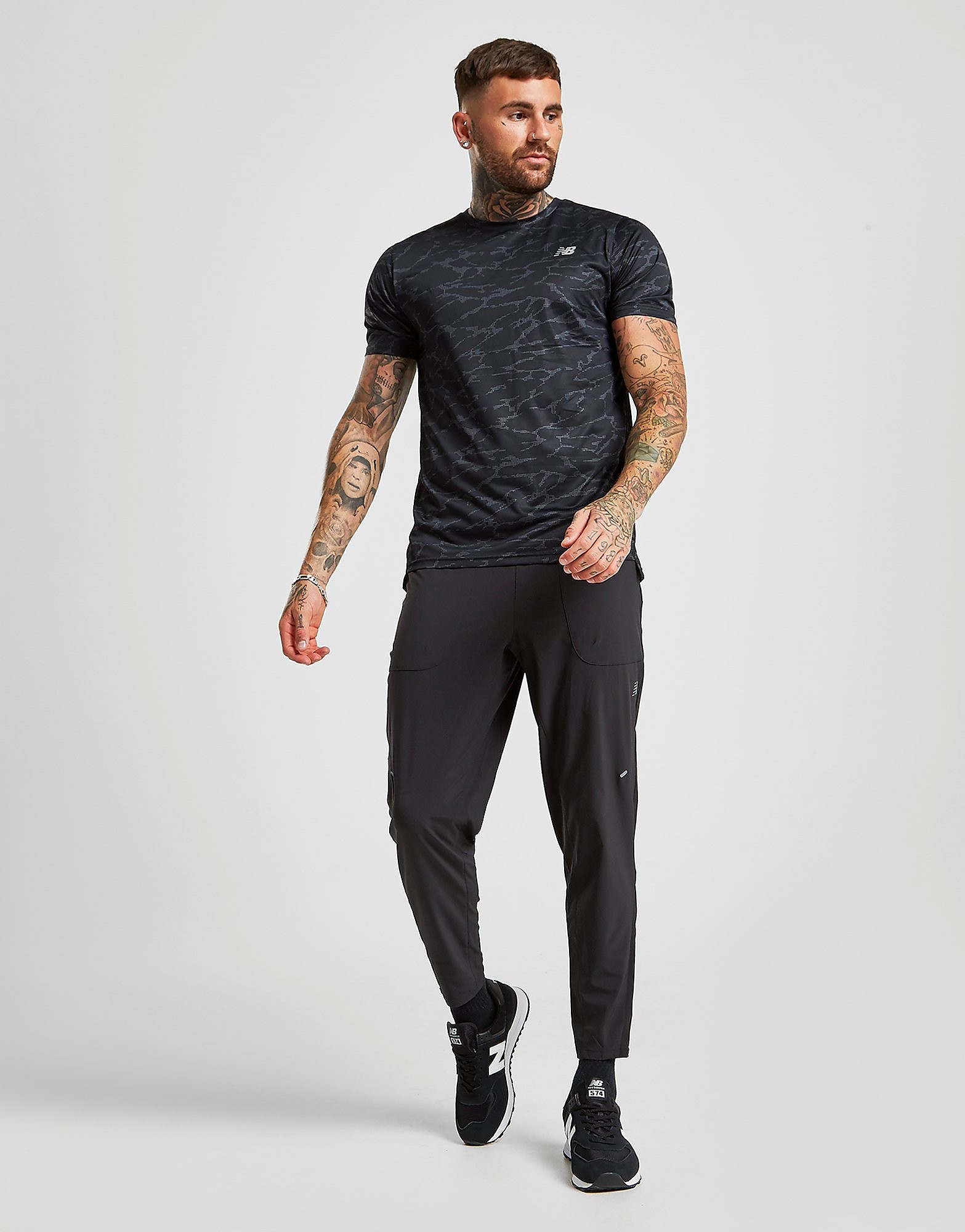 

New Balance Q Speed Woven Track Pants - Black/Silver - Mens, Black/Silver