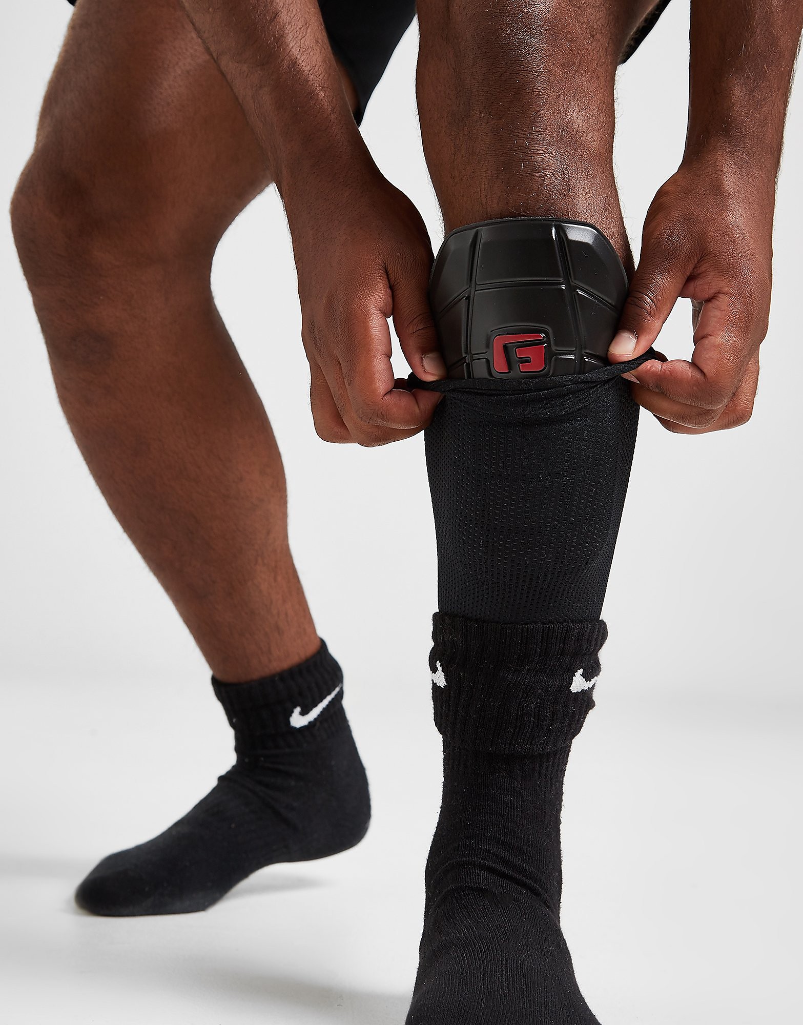 

G-Form Pro-S Blade Shin Guards - Black/Red - Mens, Black/Red