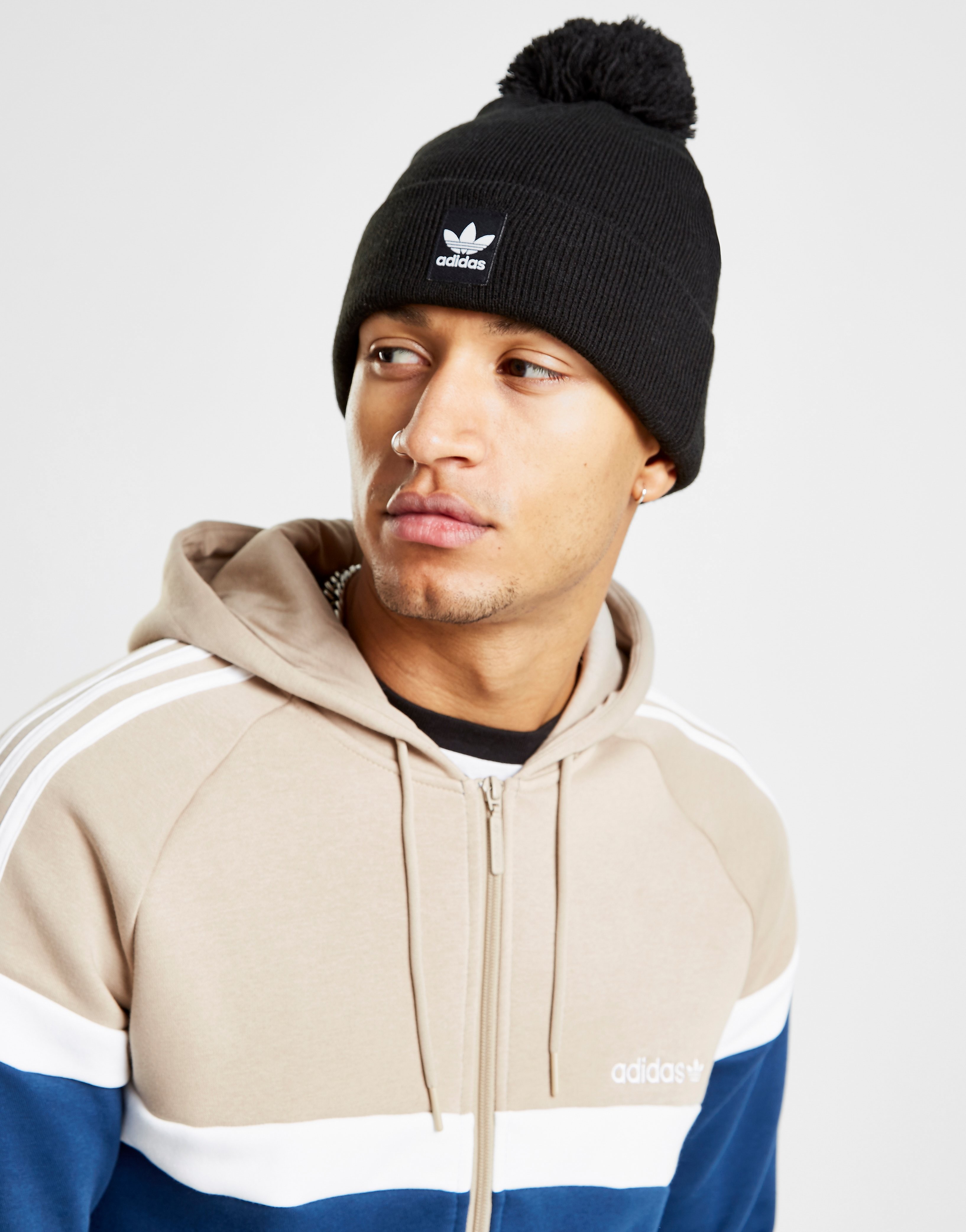 

adidas Originals Logo Bobble Hat - Black - Womens, Black
