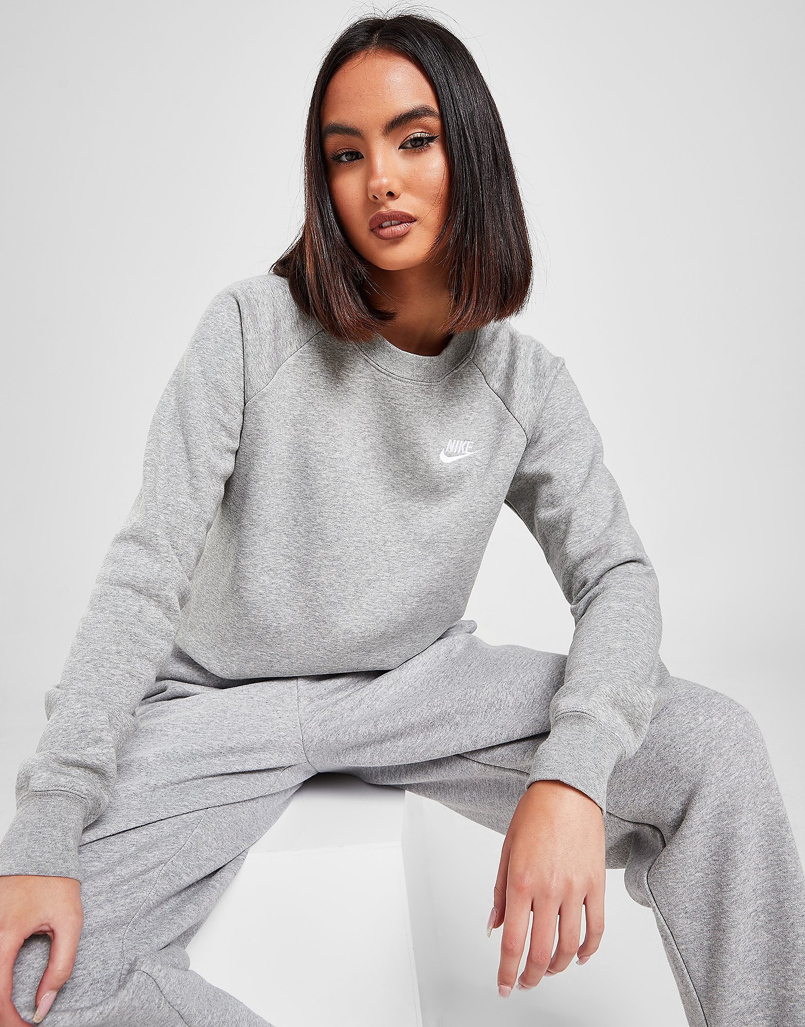 

Nike Essential Crew Sweatshirt - Dark Grey Heather/Matte Silver/White - Womens, Dark Grey Heather/Matte Silver/White