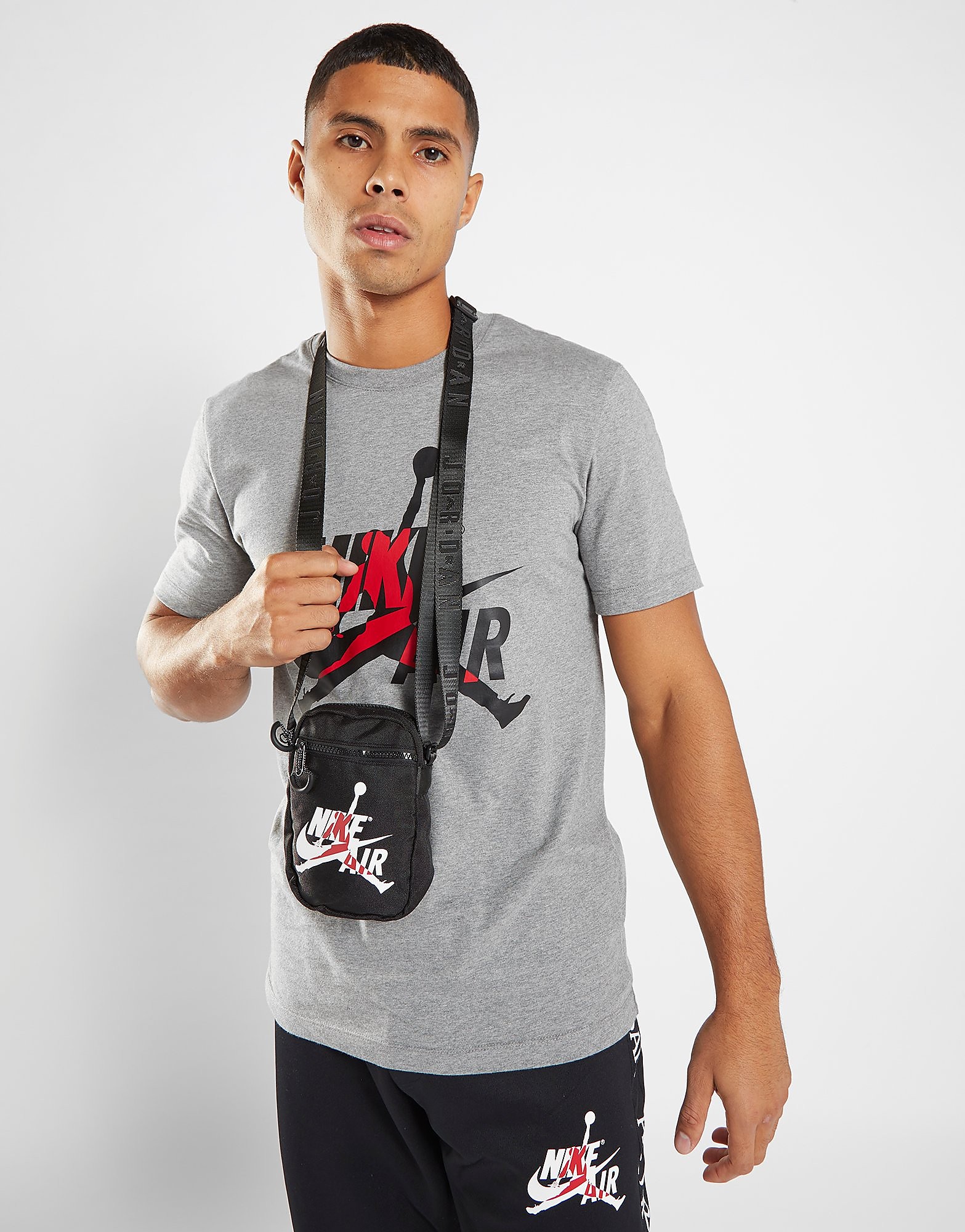 

Jordan Jumpman Classics Mini Crossbody Bag - Black/White, Black/White