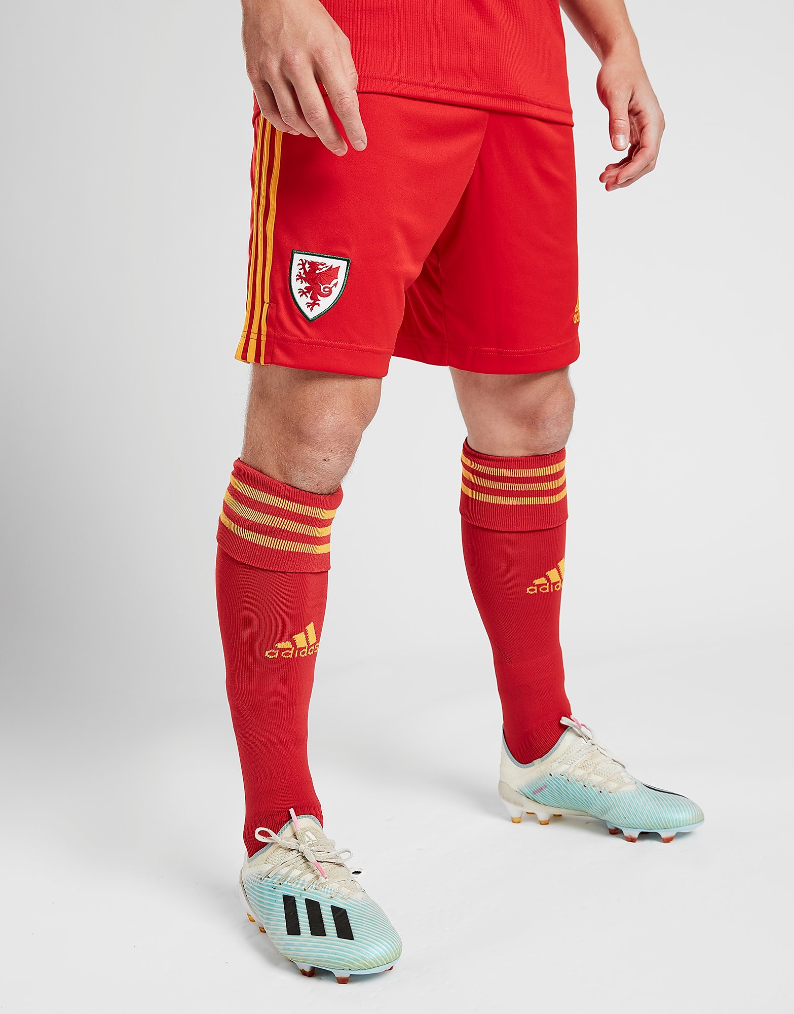

adidas Wales 2020 Home Shorts - Red/Yellow - Mens, Red/Yellow