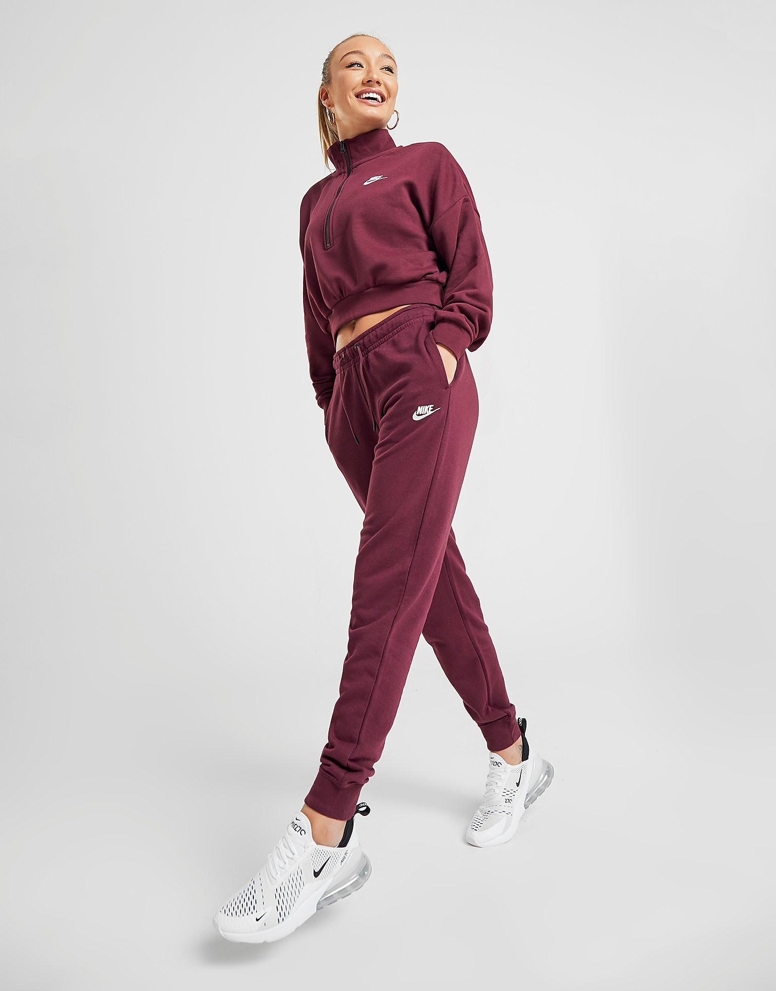 

Nike Essential Joggers - Only at JD - Red/White - Womens, Red/White