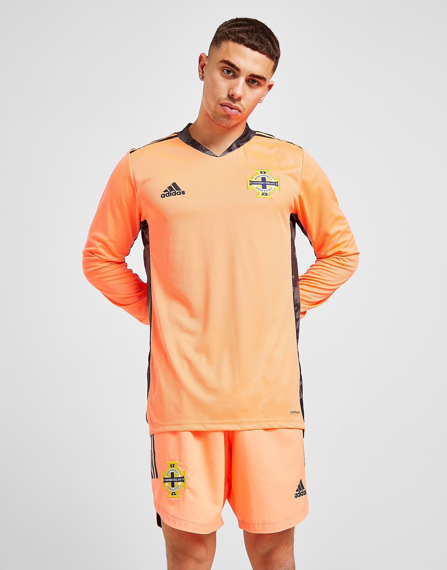 

adidas Northern Ireland 2020 Away Goalkeeper Shorts - Orange - Mens, Orange