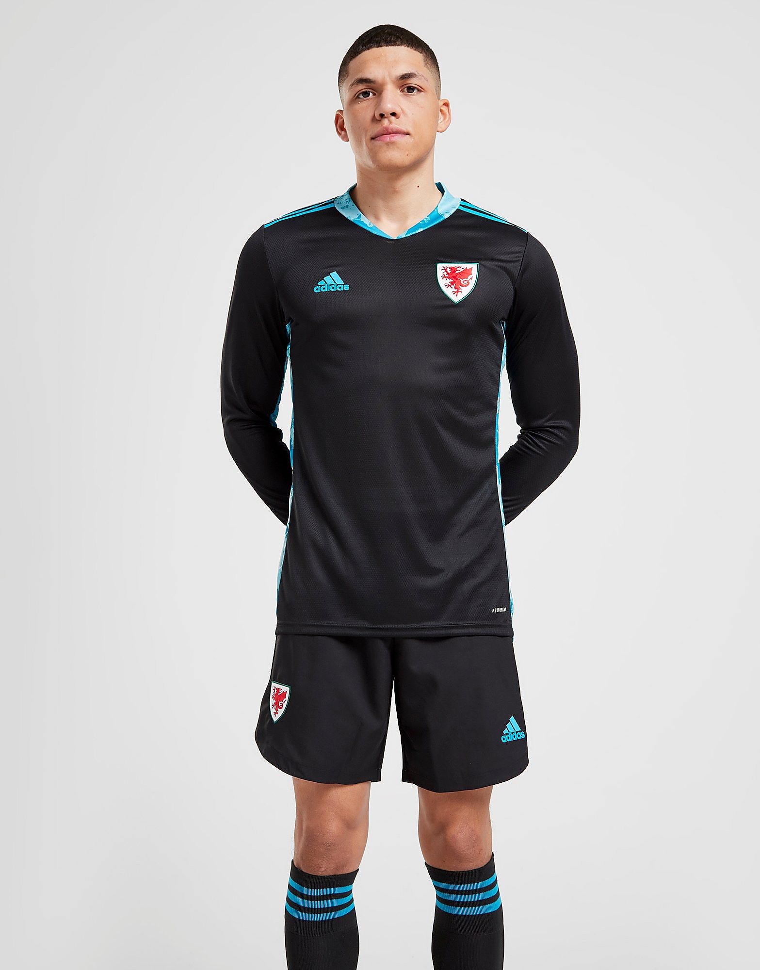 

adidas Wales 2020 Away Goalkeeper Shorts - Black - Mens, Black