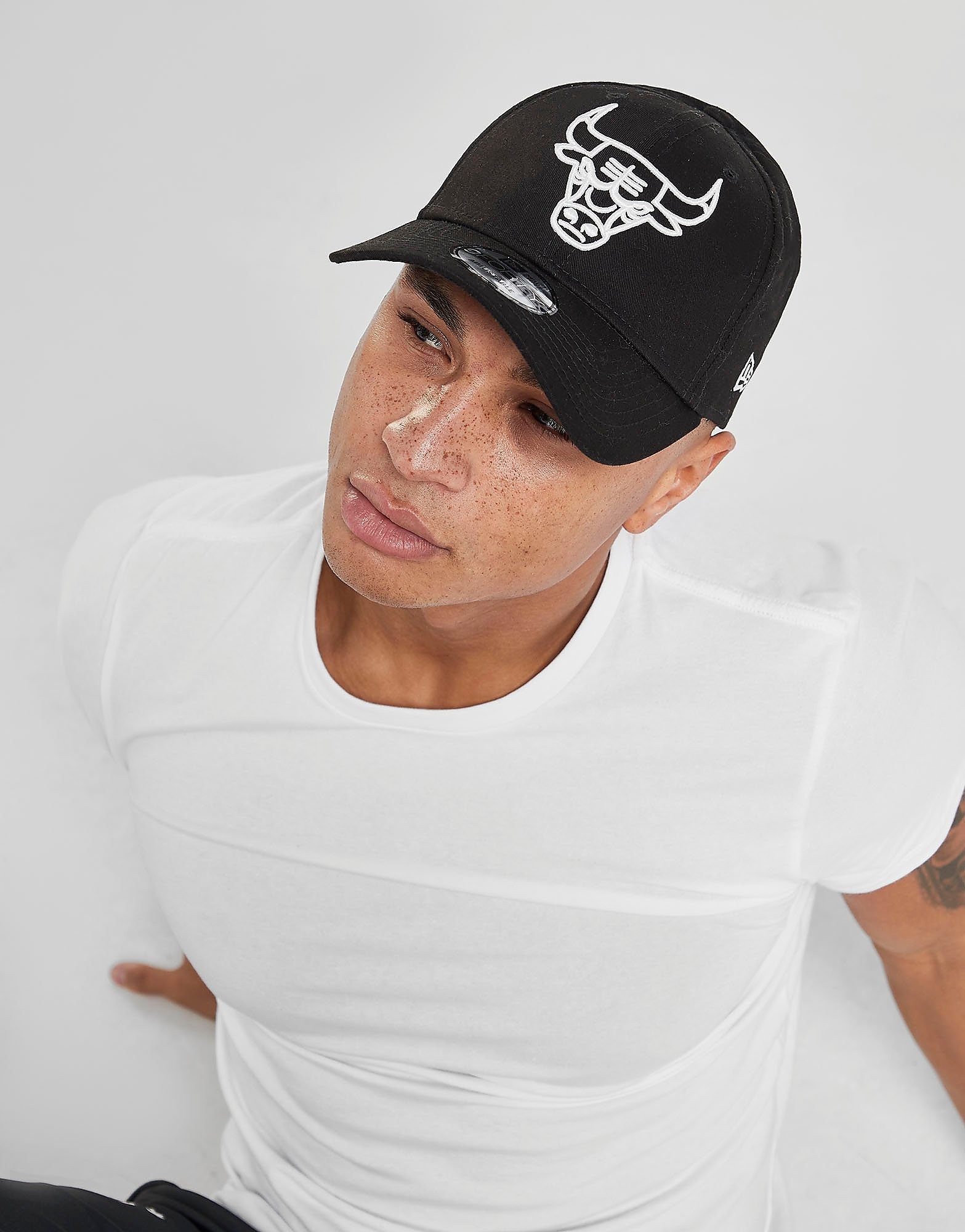 

New Era NBA 9FORTY Chicago Bulls Mono Cap - Black/White - Womens, Black/White