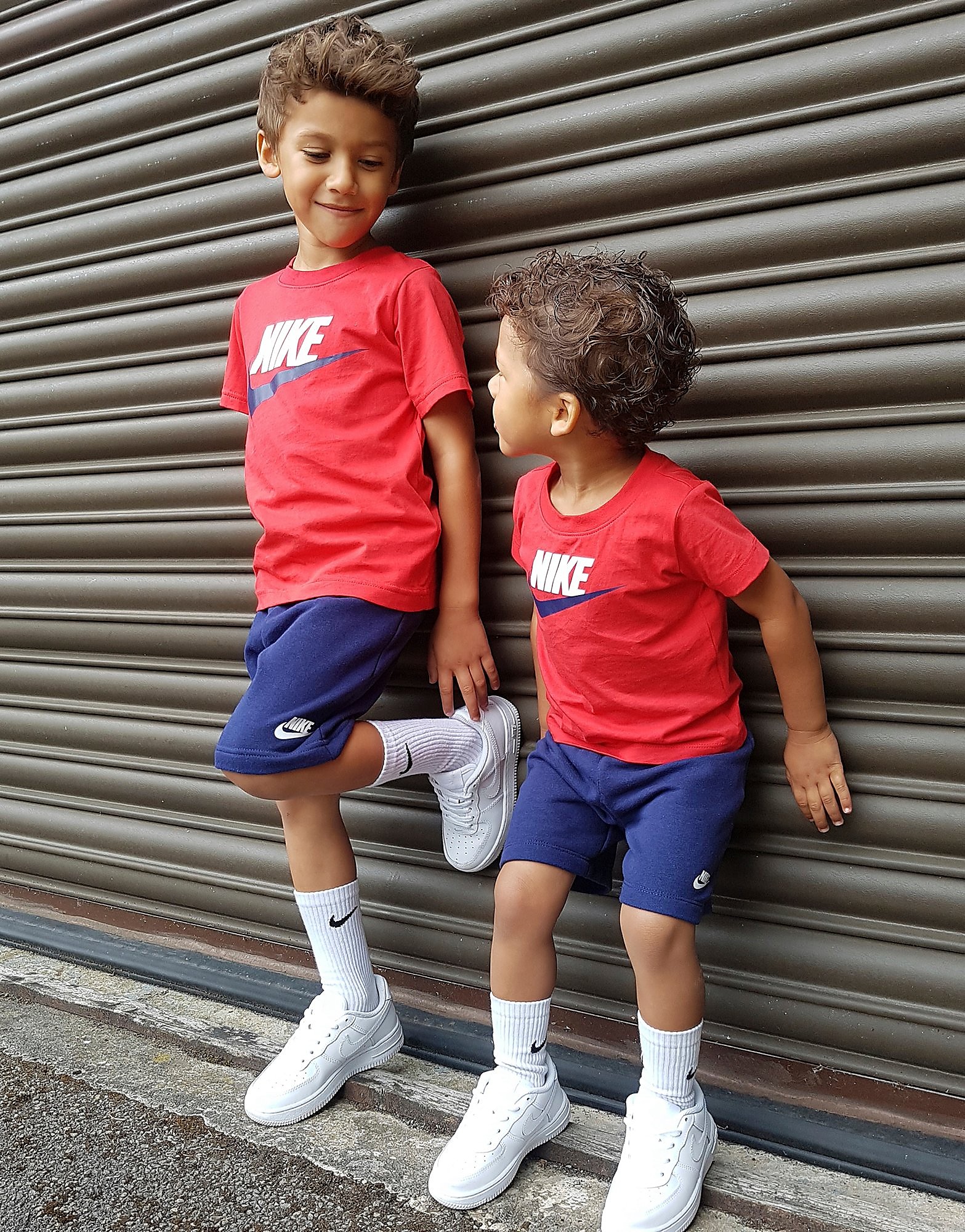 

Nike Colour Block T-Shirt/Shorts Set Children - Only at JD - Red - Kids, Red