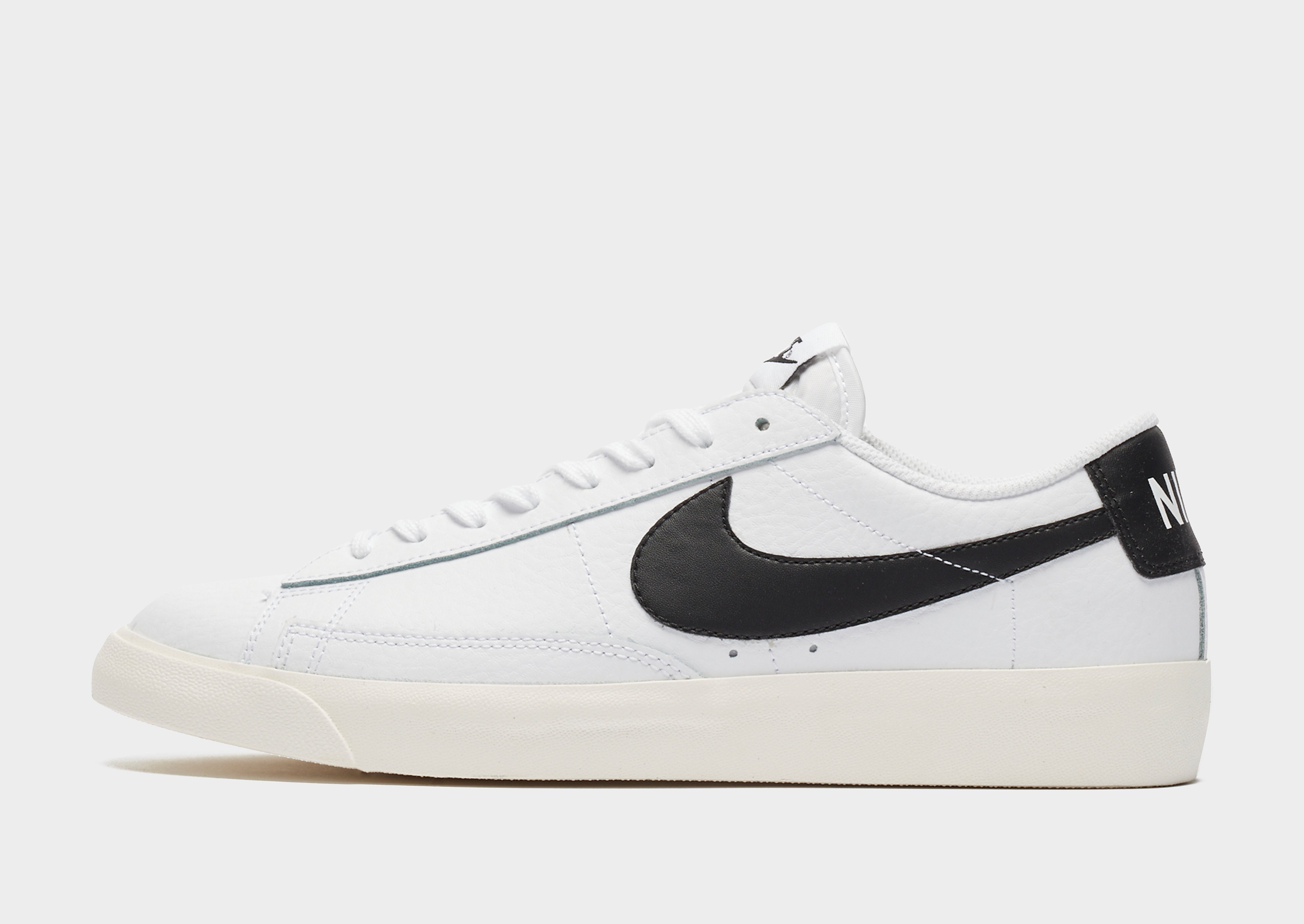 

Nike Blazer Low - White/Sail/Black/Black - Mens, White/Sail/Black/Black