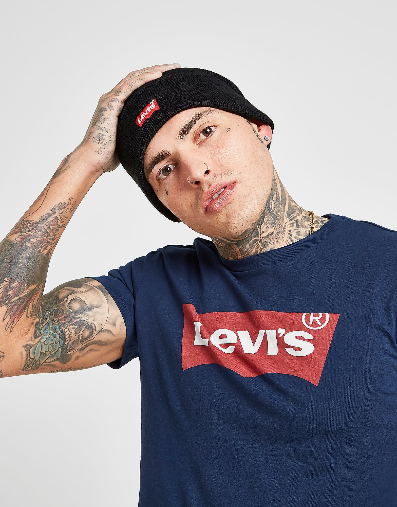 

Levis Batwing Cuffed Beanie Hat - Black/Red - Mens, Black/Red