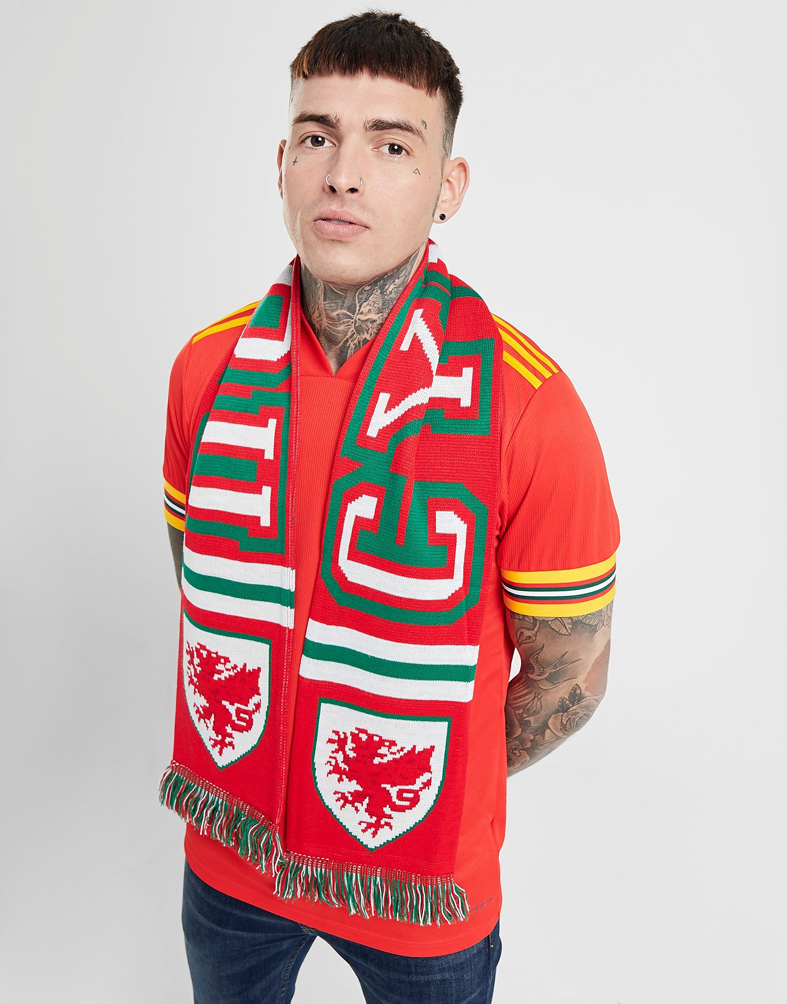 

Official Team Wales Cymru Scarf - Red/Green/White - Womens, Red/Green/White