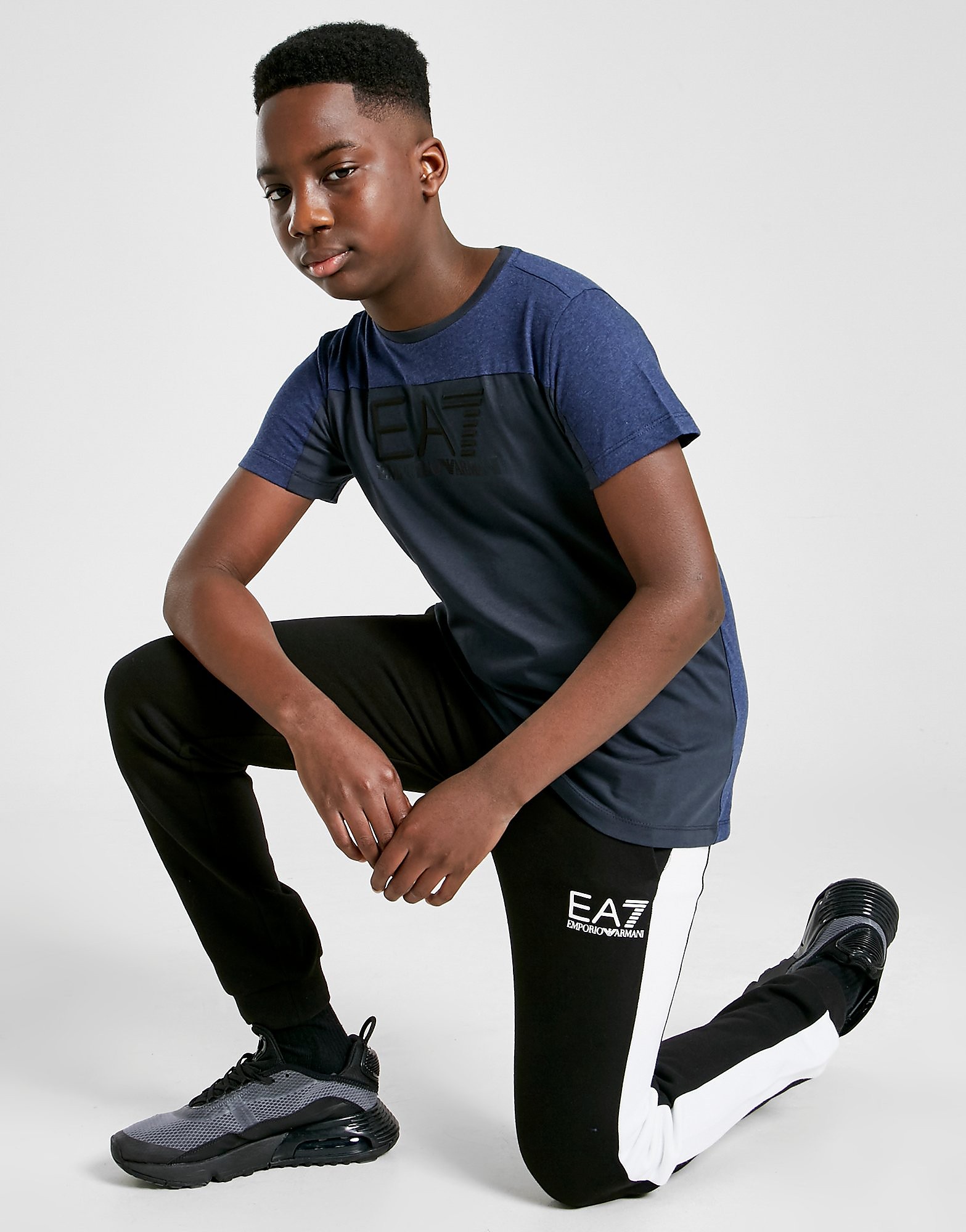 

Emporio Armani EA7 Urban Colour Block T-Shirt Junior - Navy - Kids, Navy