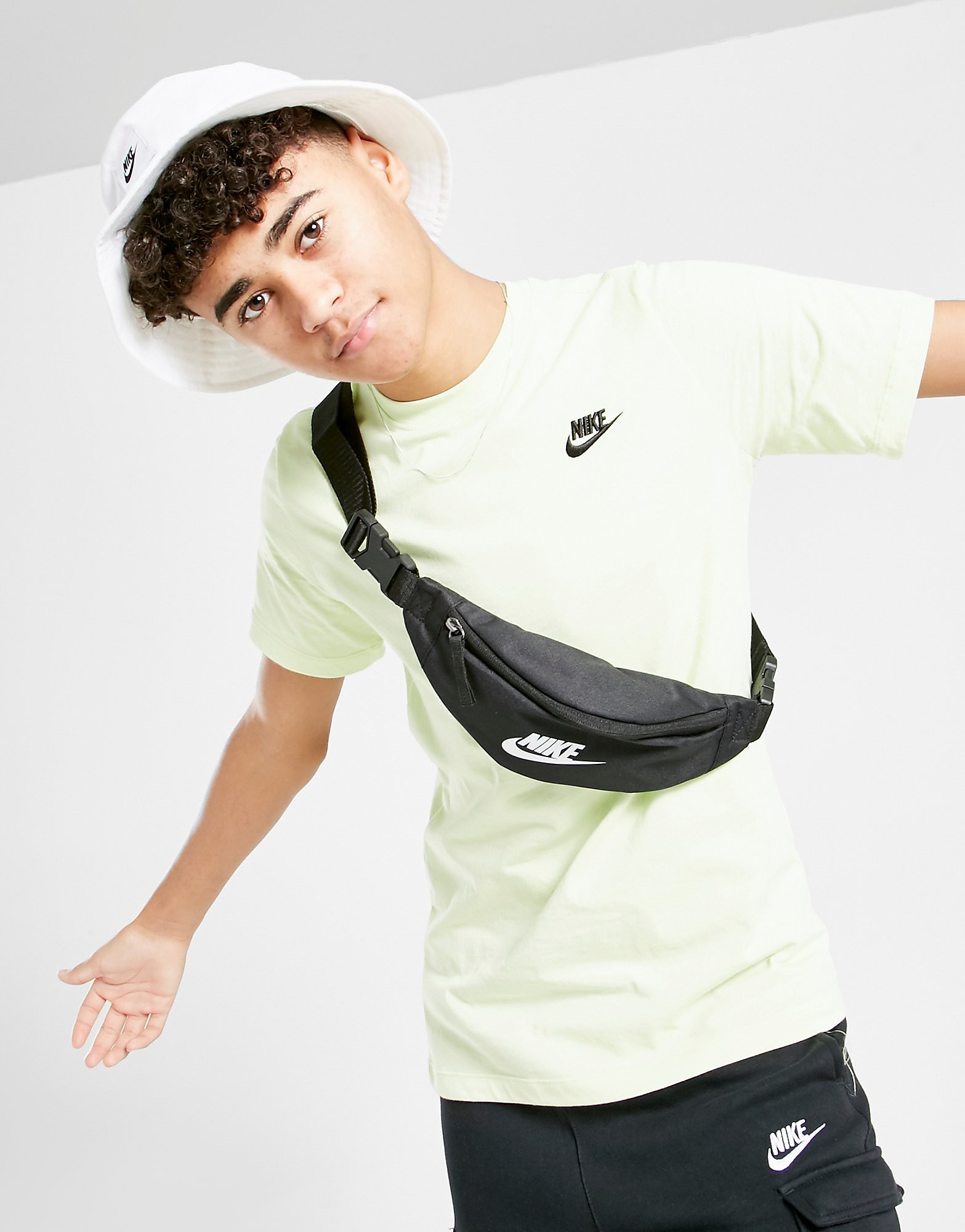 

Nike Small Logo T-Shirt Junior - Light Liquid Lime/Black - Kids, Light Liquid Lime/Black