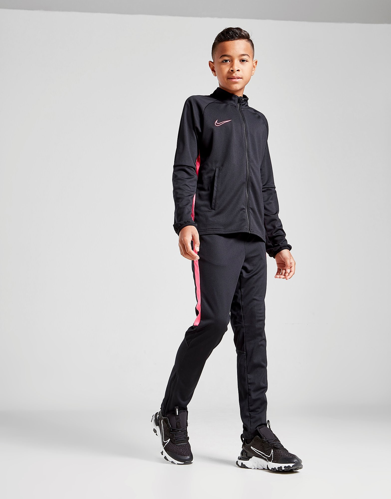 

Nike Academy Tracksuit Junior - Black/Hyper Pink/Hyper Pink/Pink - Kids, Black/Hyper Pink/Hyper Pink/Pink