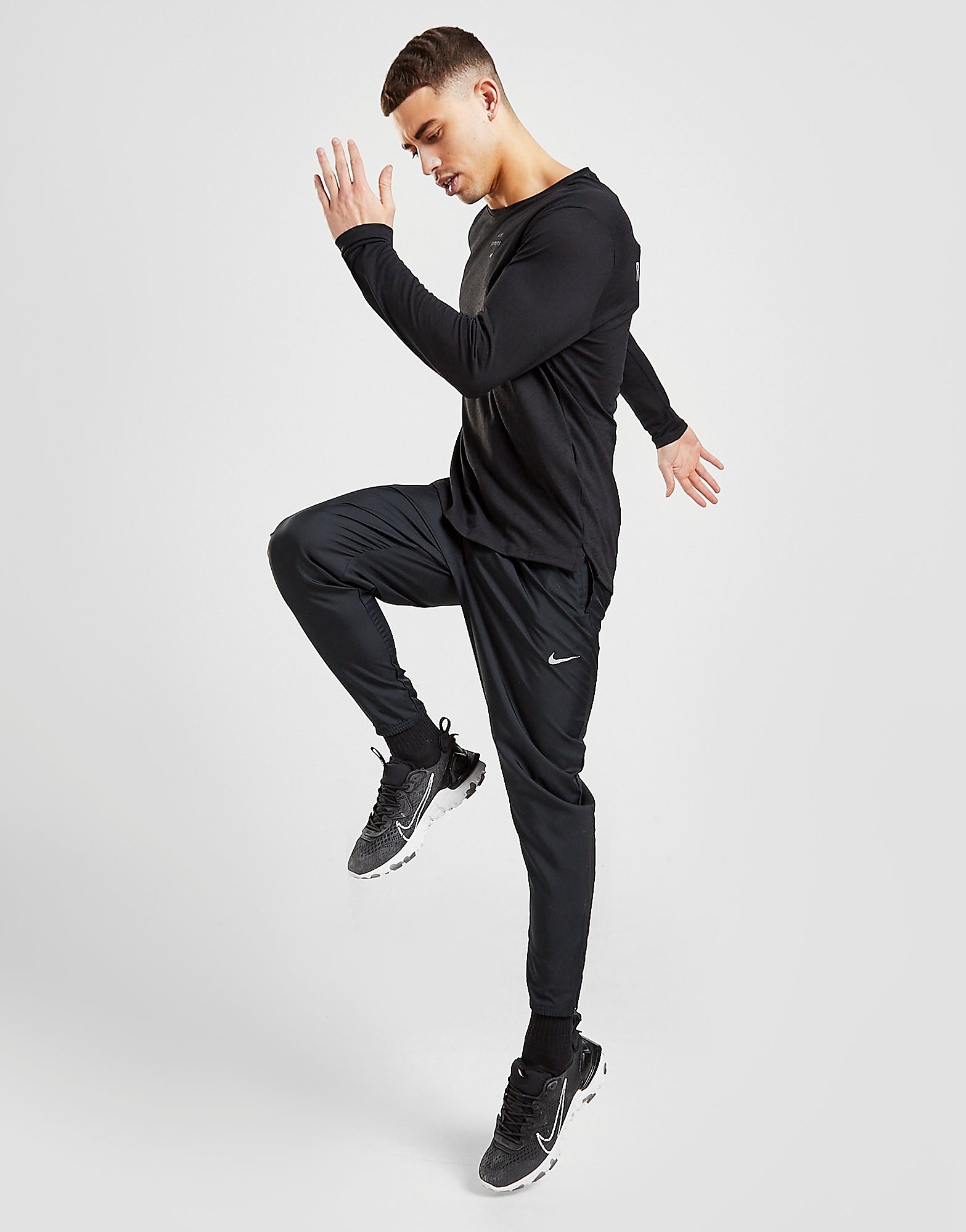 

Nike Essential Woven Running Track Pants - Black/Black - Mens, Black/Black