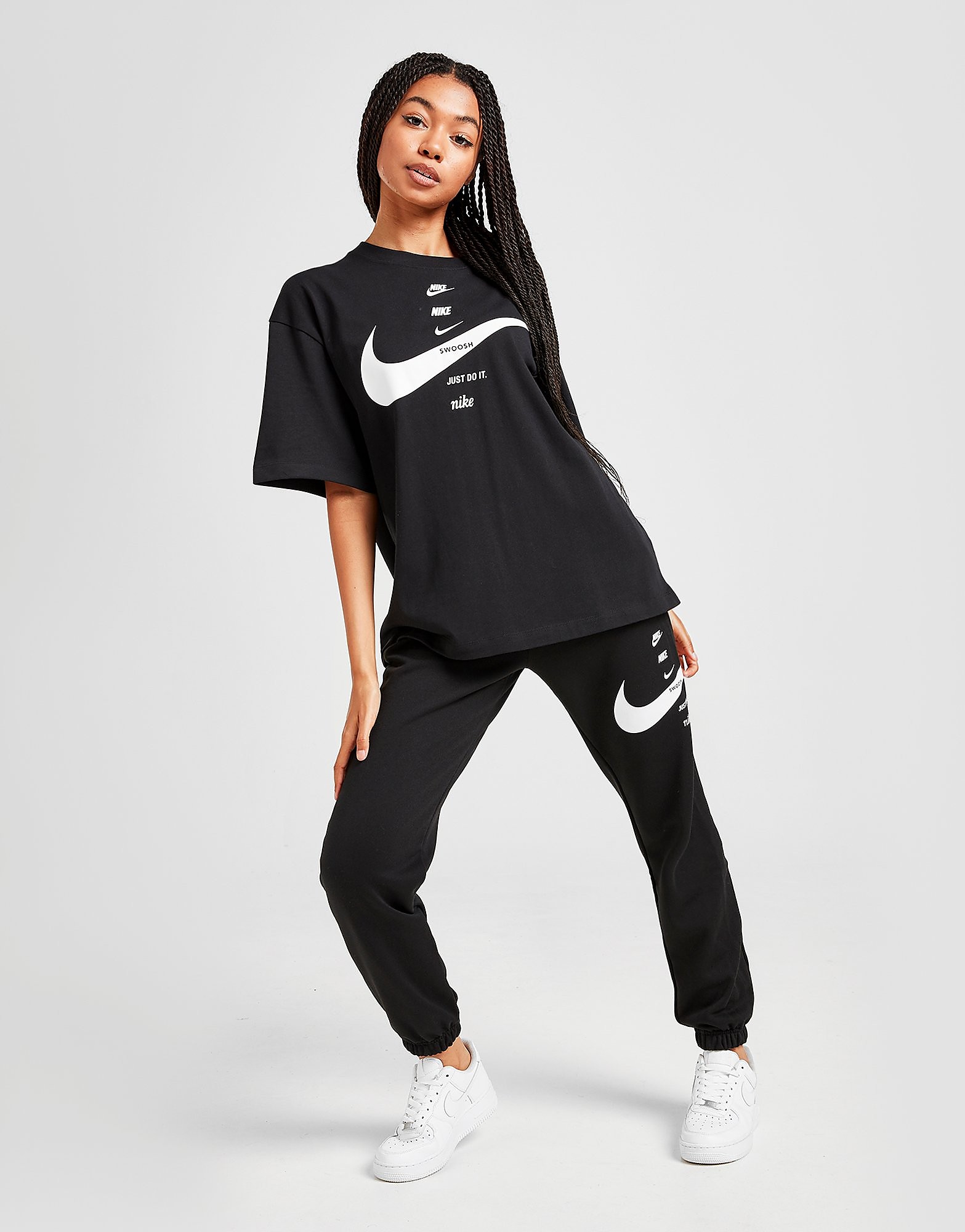 

Nike Swoosh Joggers - Black/White, Black/White