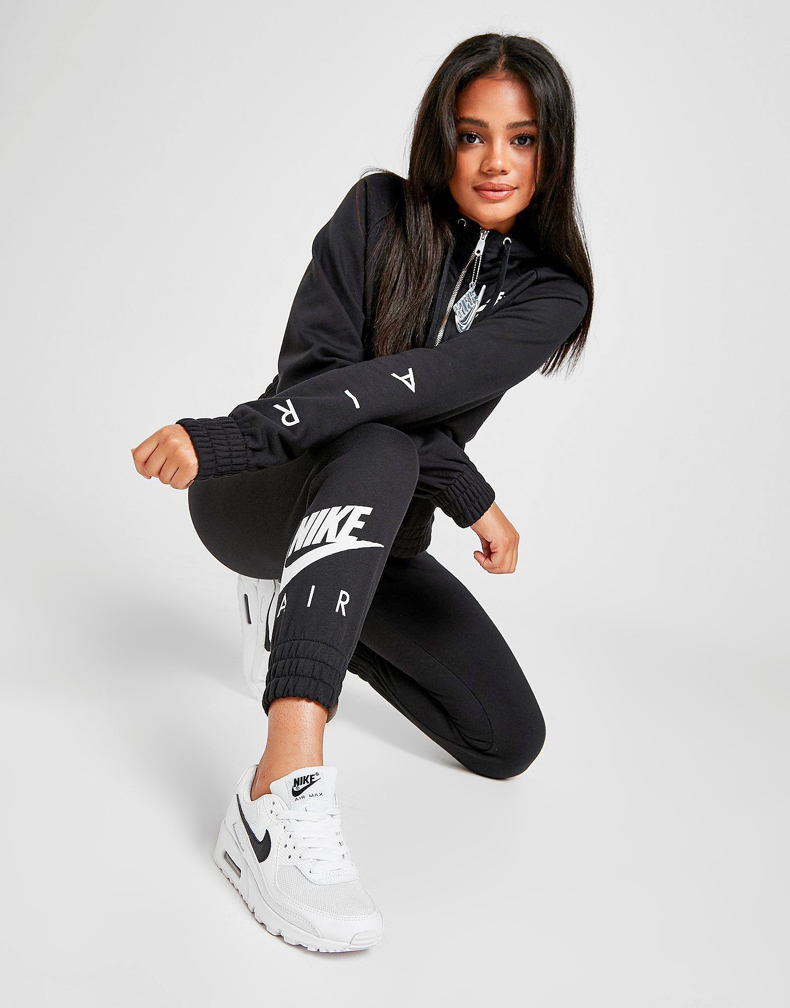 

Nike Air Joggers - Black/White, Black/White