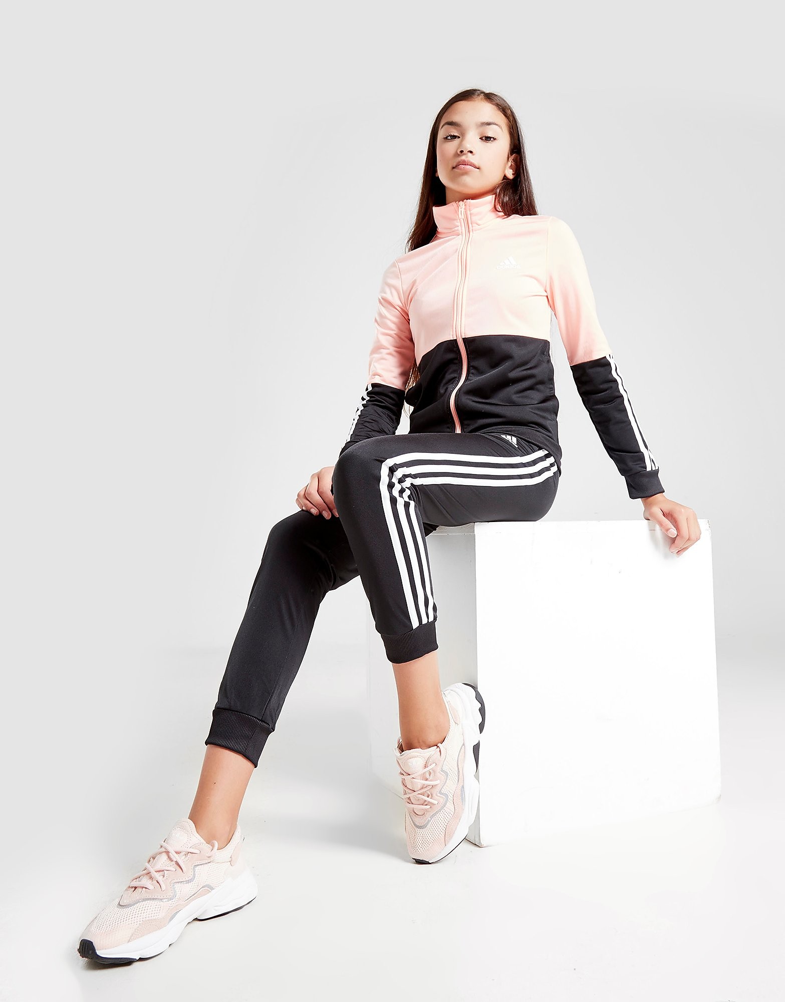 

adidas Girls' Badge of Sport Tracksuit Junior - Only at JD - Pink/Black - Kids, Pink/Black