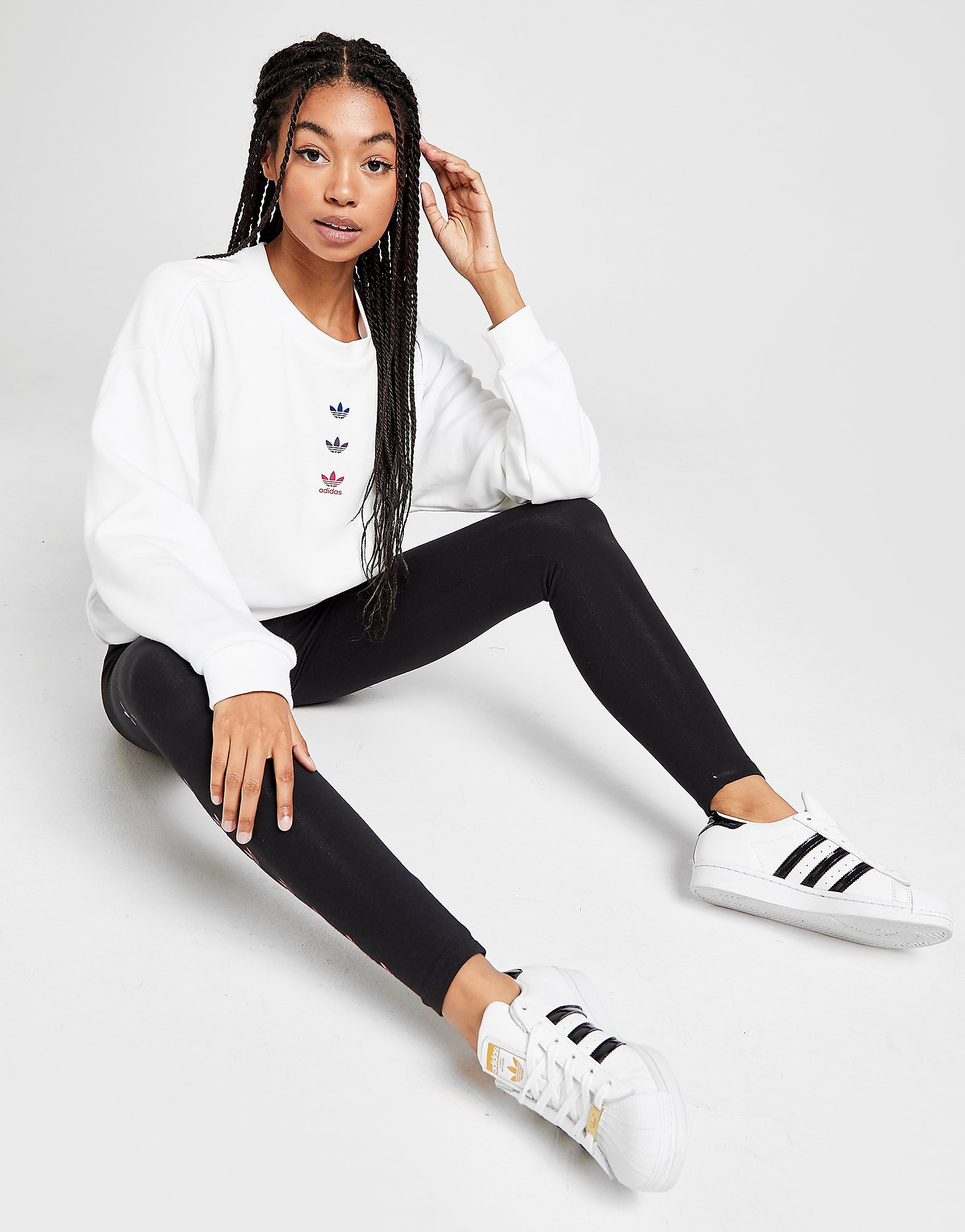 

adidas Originals Repeat Iridescent Trefoil Crew Sweatshirt - Only at JD - White/Multi Coloured, White/Multi Coloured