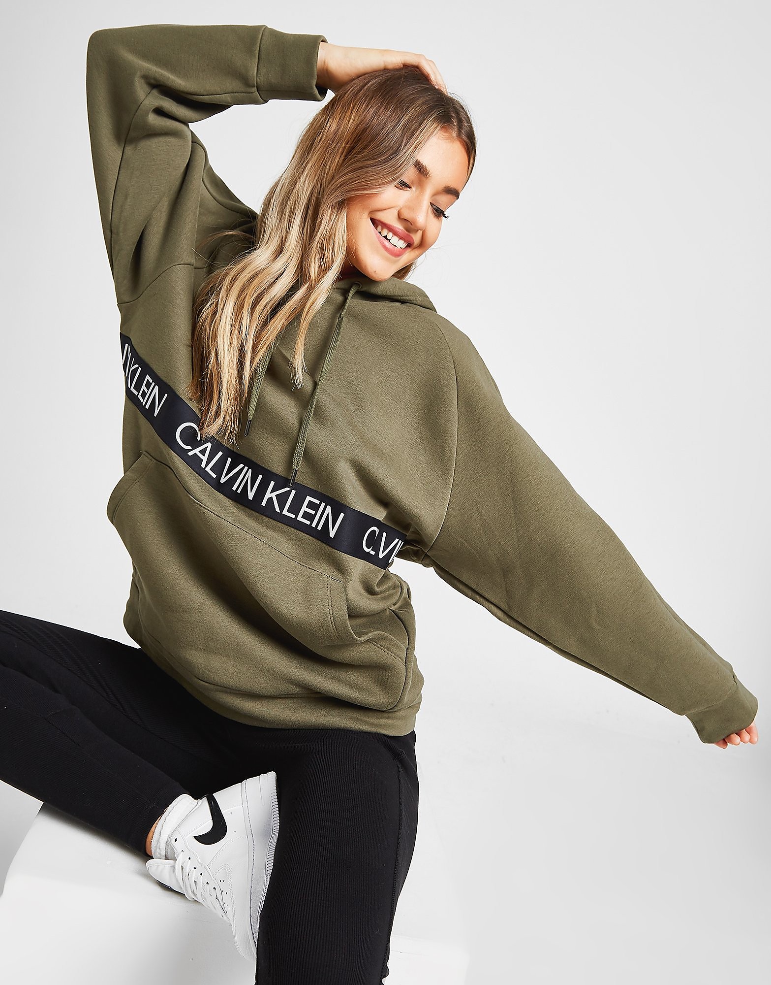 Calvin klein huppari naiset only at jd womens vihrea calvin klein JD Sports
