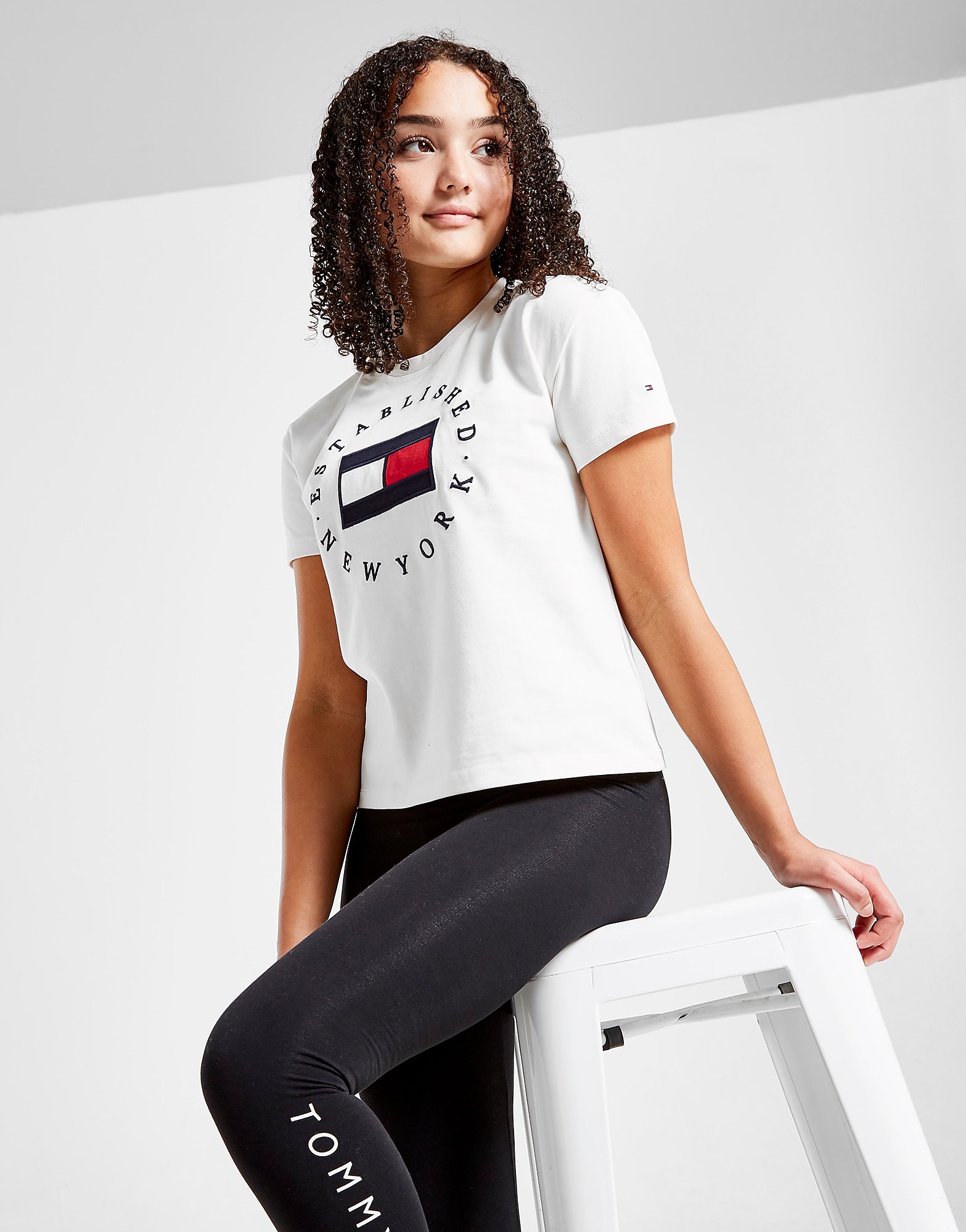 

Tommy Hilfiger Girls' Heritage Logo T-Shirt Junior - White - Kids, White