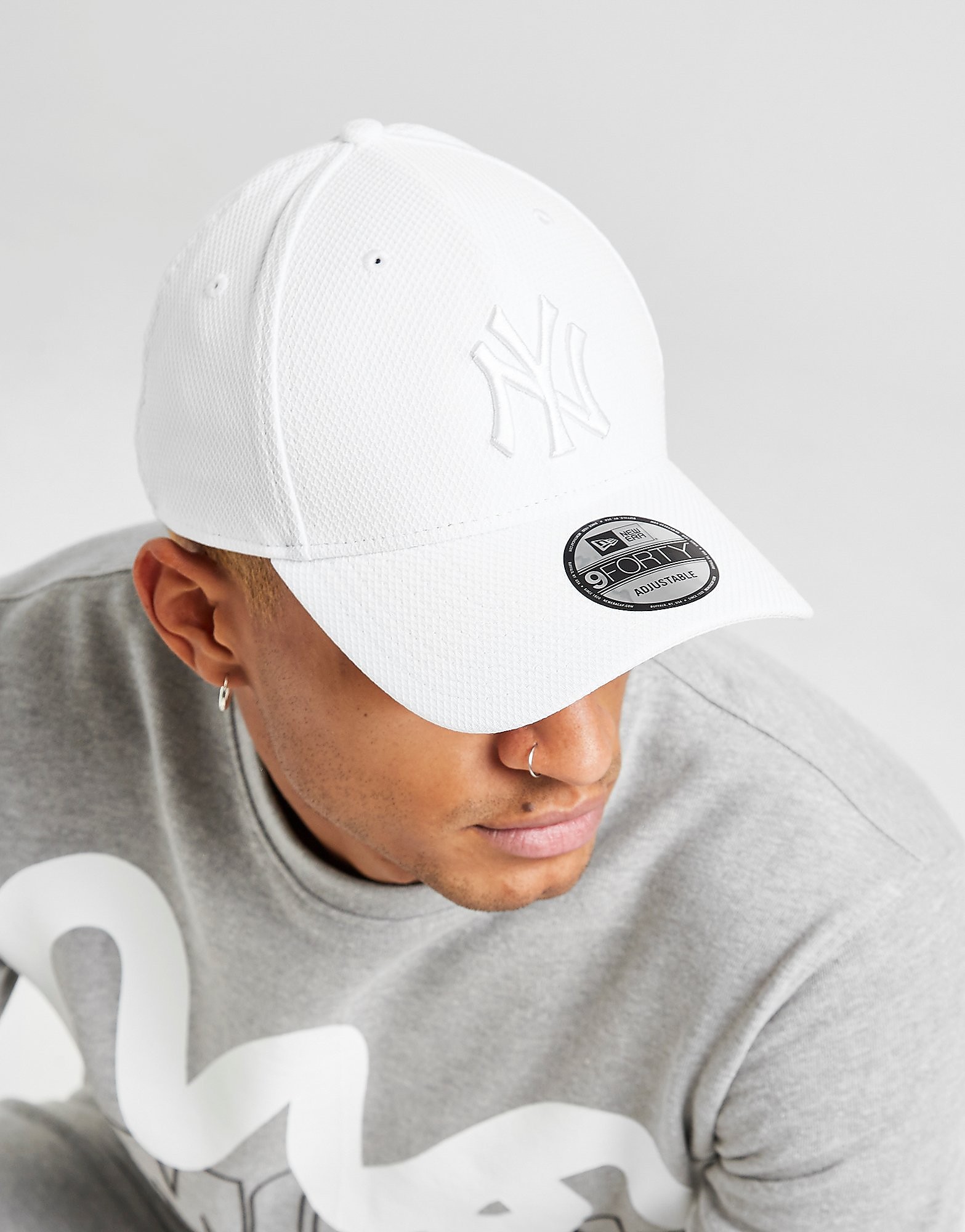 

New Era MLB New York Yankees Diamond 9FORTY Cap - White - Womens, White