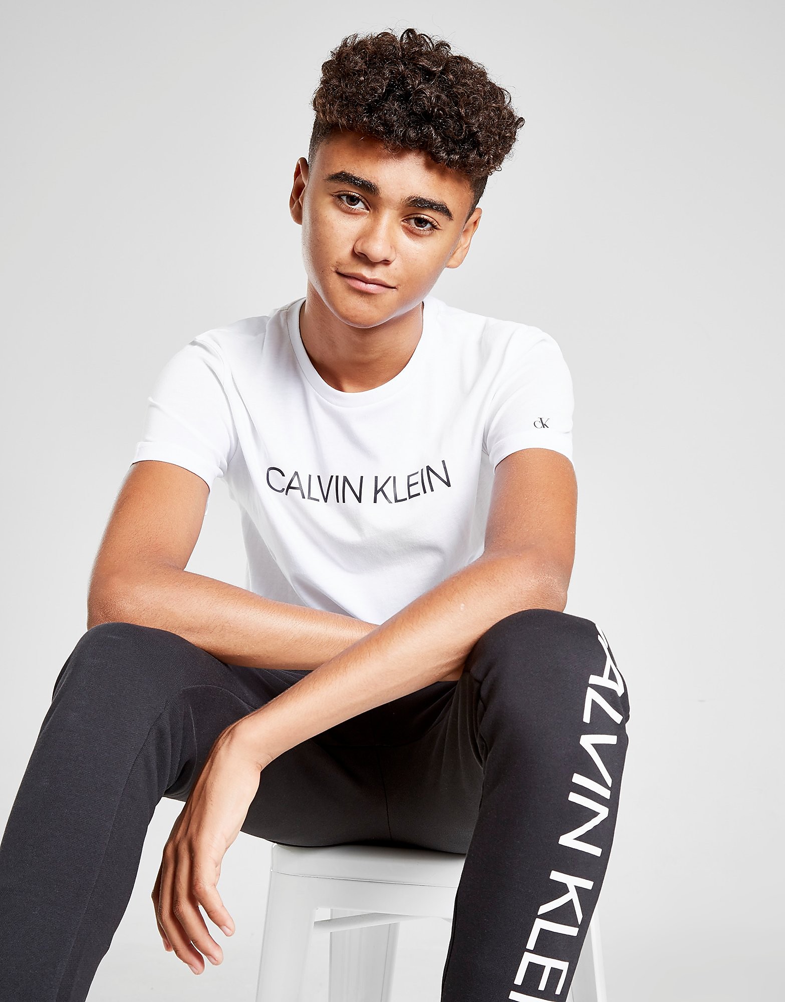 

Calvin Klein Institutional Logo T-Shirt Junior - White - Kids, White