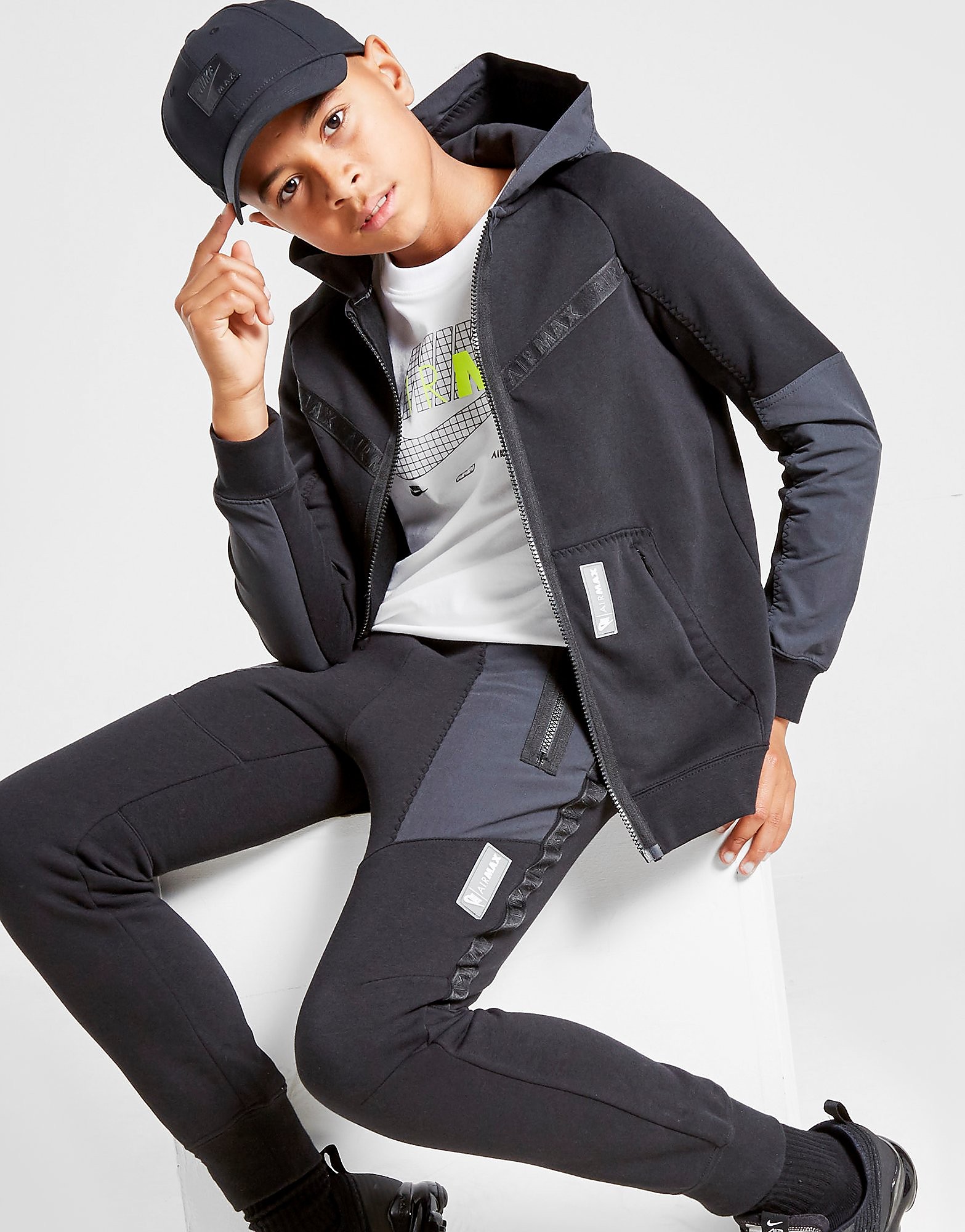 

Nike Air Max Fleece Full Zip Hoodie Junior - Only at JD - Black - Kids, Black