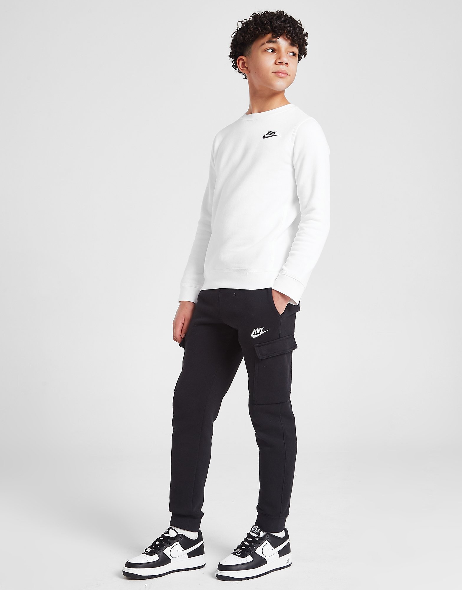 

Nike Club Fleece Cargo Joggers Junior - Black/Black/White, Black/Black/White
