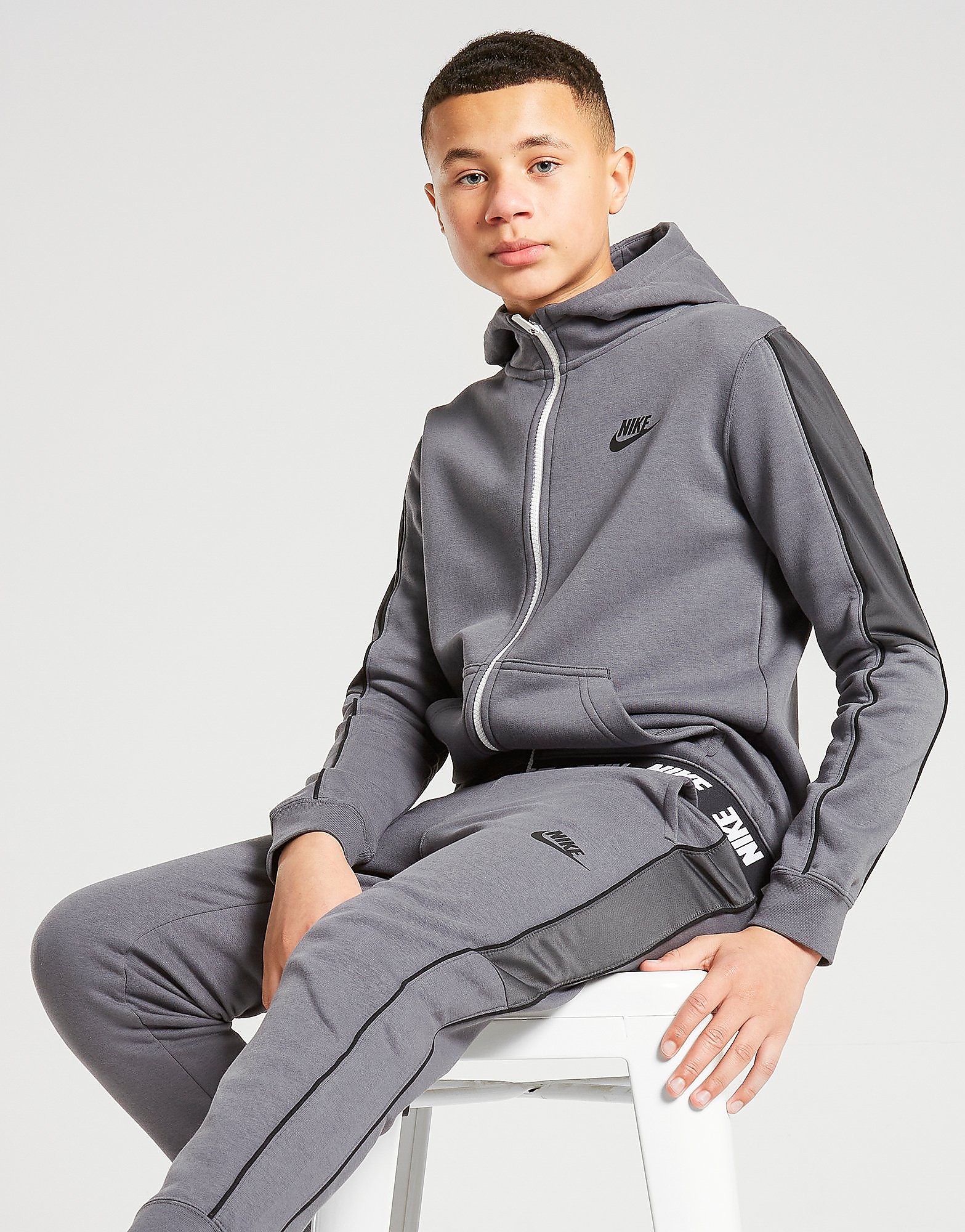 Nike hybrid fleece hoodie junior on sale