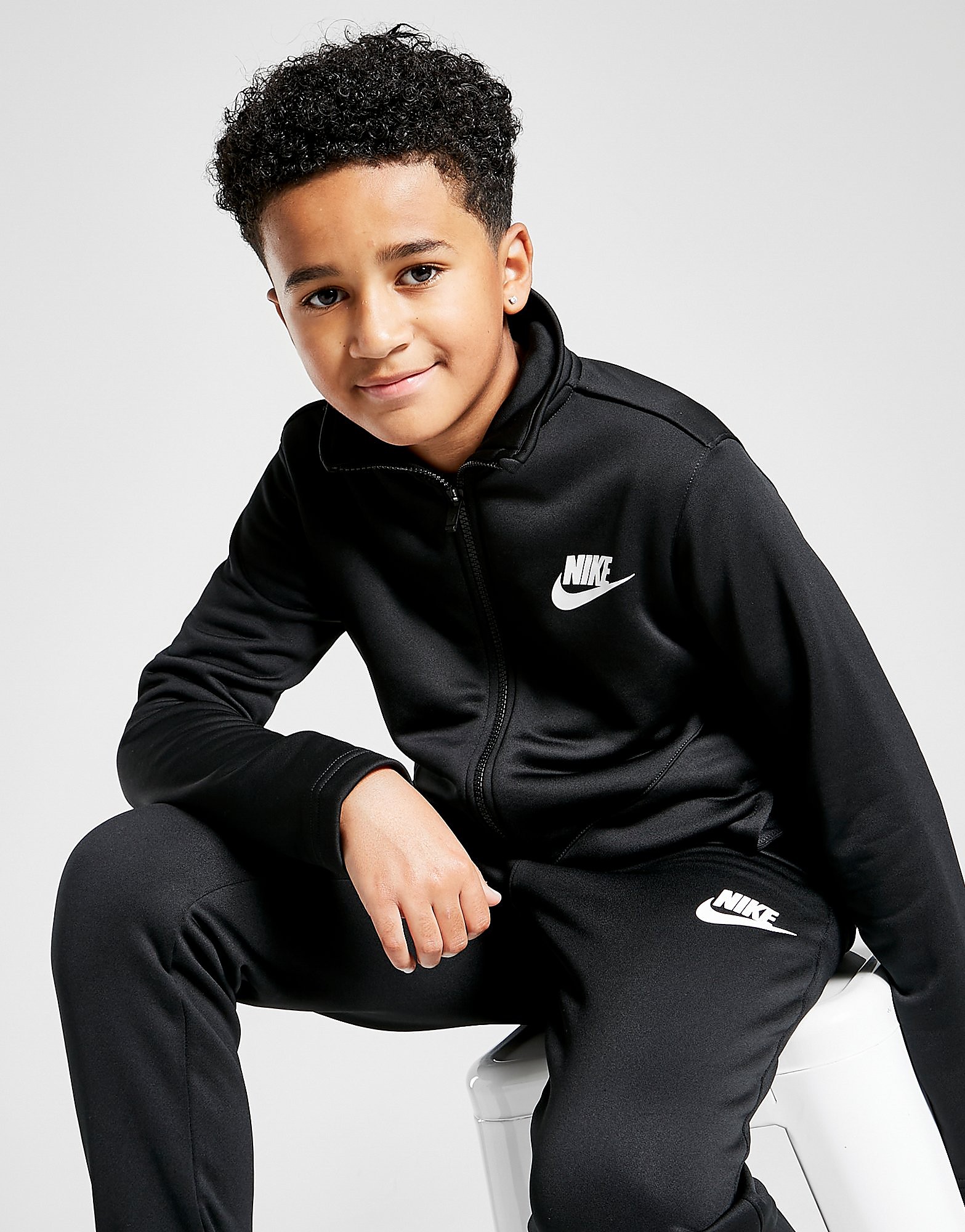

Nike Futura Poly Suit Junior - Black/Black/White - Kids, Black/Black/White