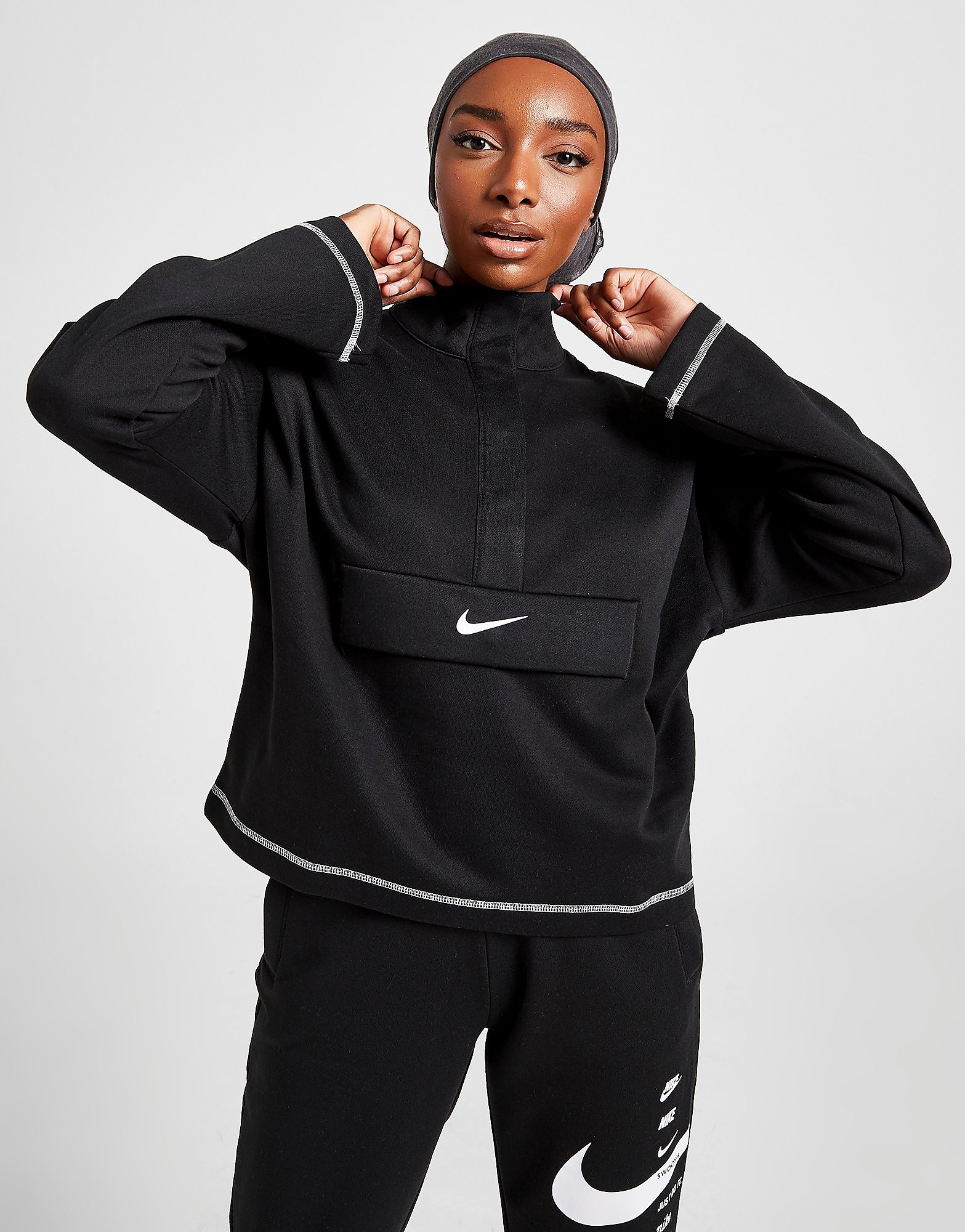 

Nike Swoosh 1/4 Zip Fleece Top - Black/White - Womens, Black/White
