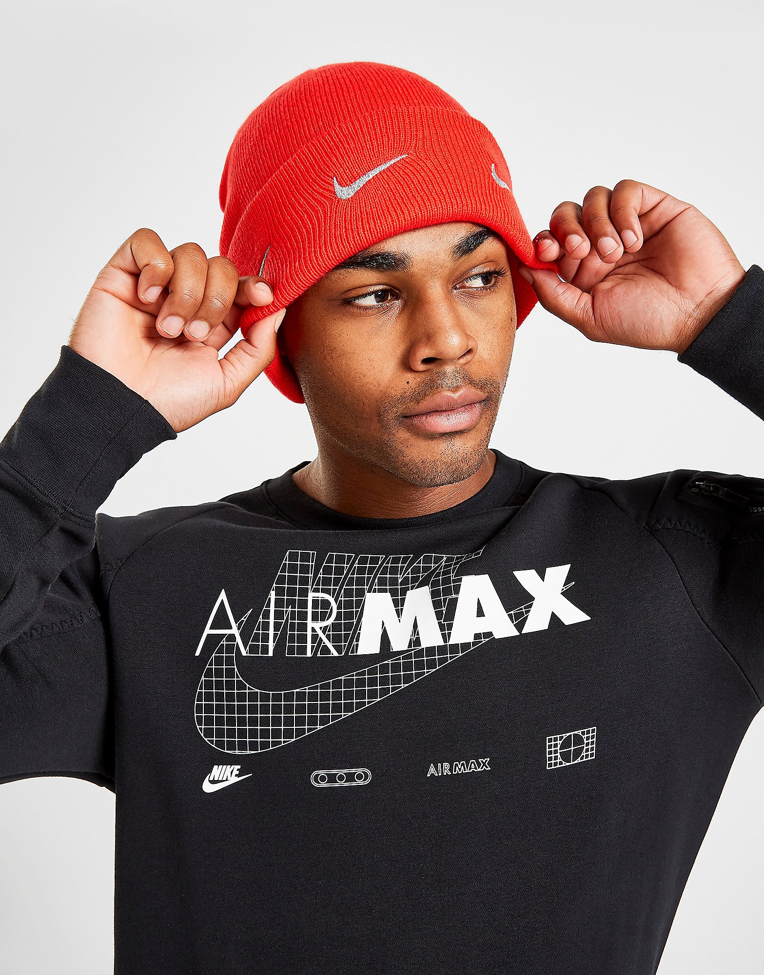 

Nike Repeat Swoosh Cuffed Beanie - Chile Red/RED/REF - Womens, Chile Red/RED/REF