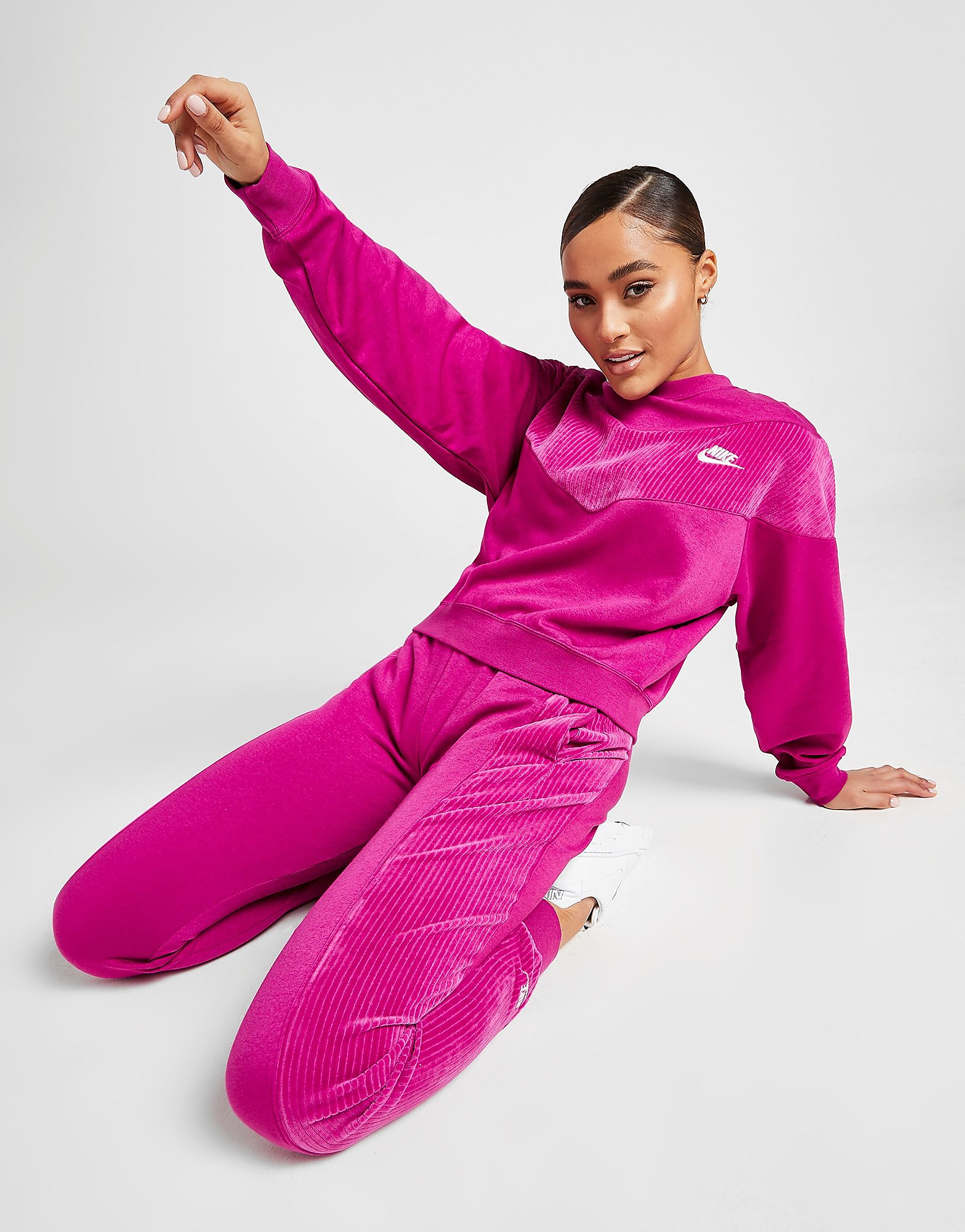 

Nike Heritage Velour Crew Sweatshirt - Cactus Flower/White - Womens, Cactus Flower/White