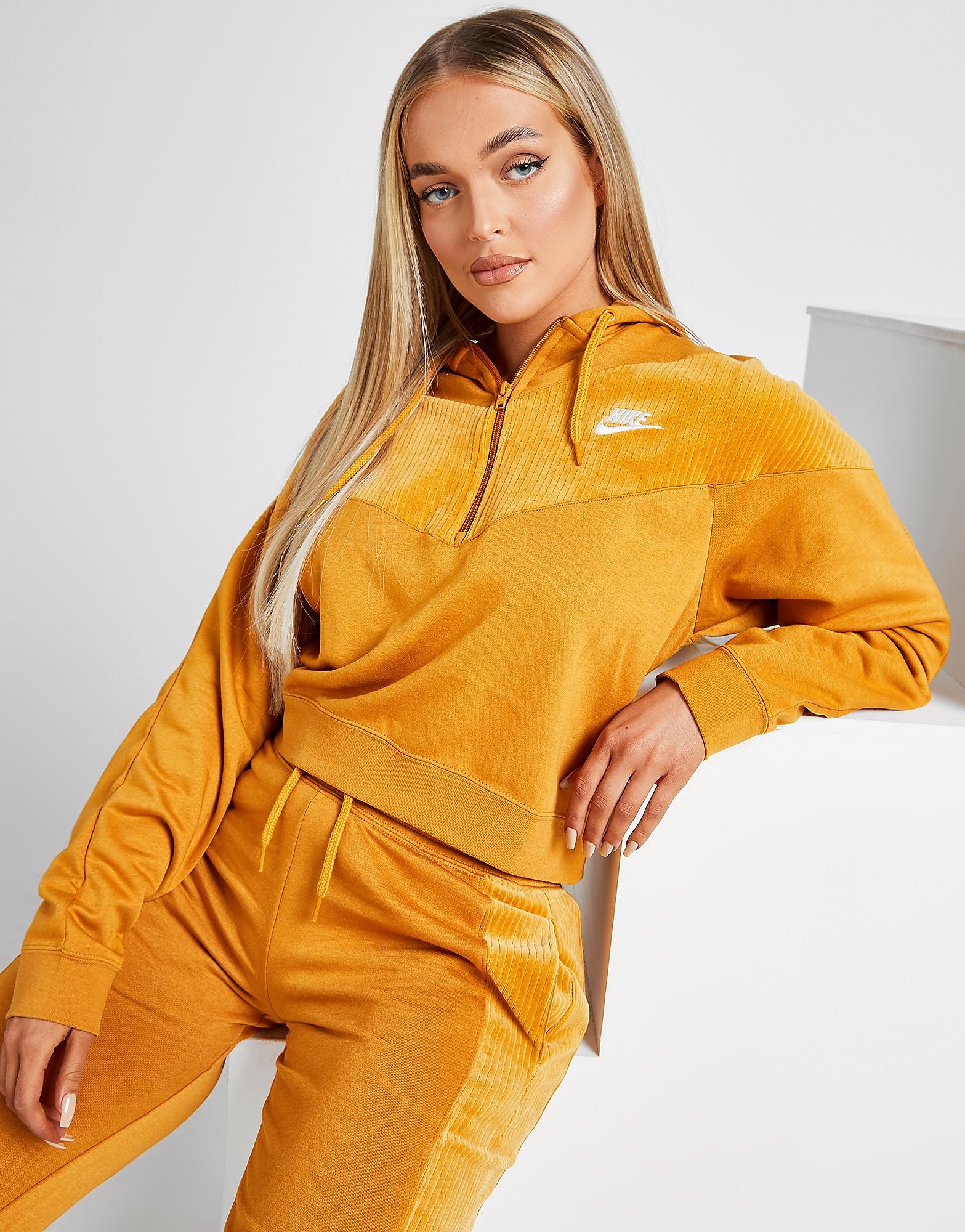 

Nike Heritage Velour 1/4 Zip Hoodie - Yellow - Womens, Yellow