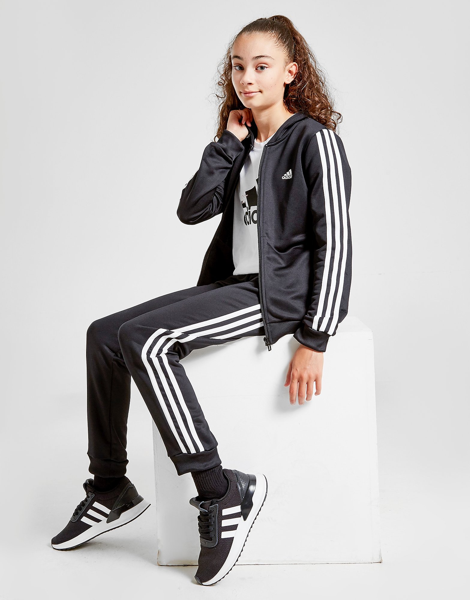 

adidas Girls' Badge of Sport Hooded Tracksuit Junior - Only at JD - Black - Kids, Black
