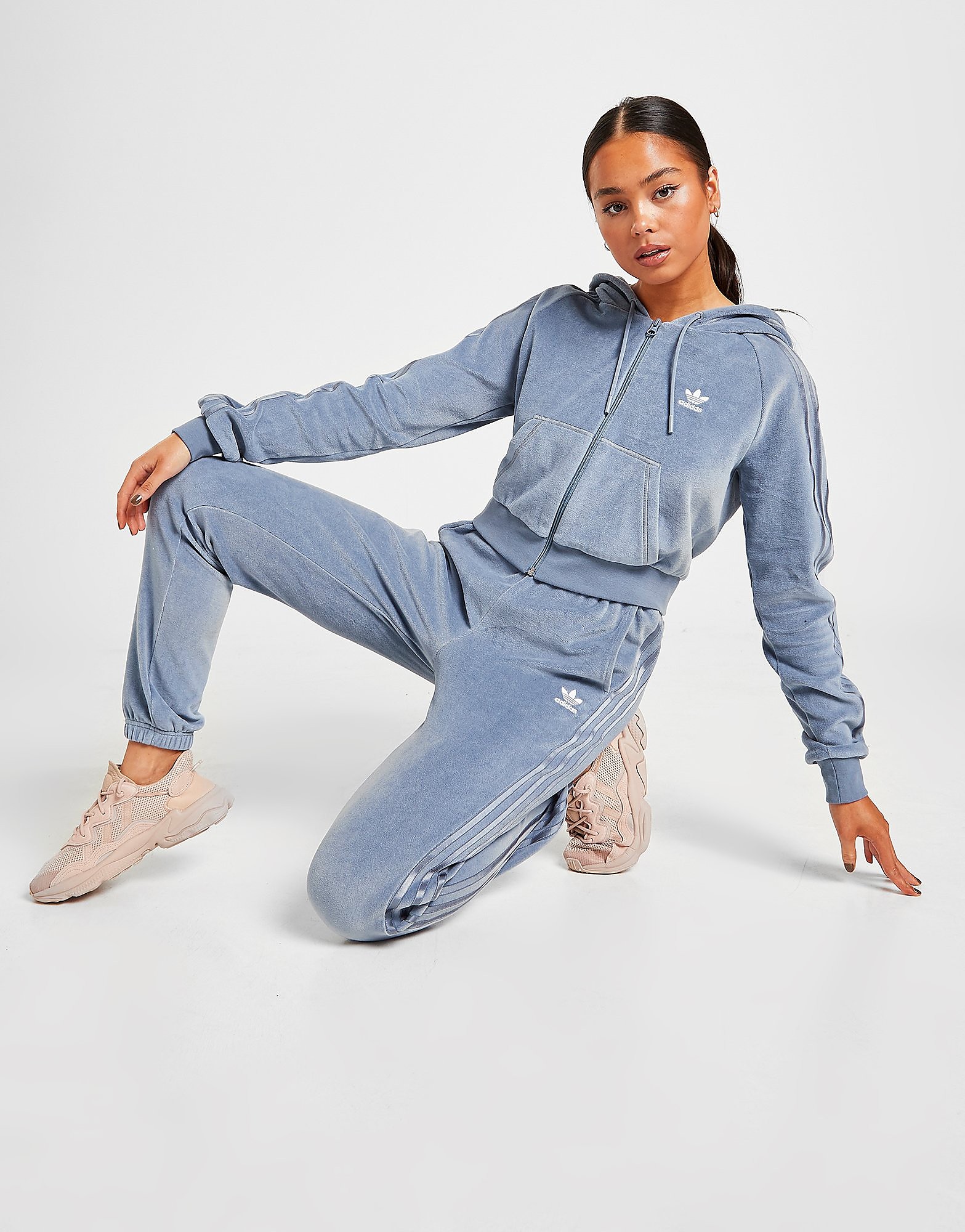 

adidas Originals 3-Stripes Velour Slim Joggers - Spirit - Womens, Spirit